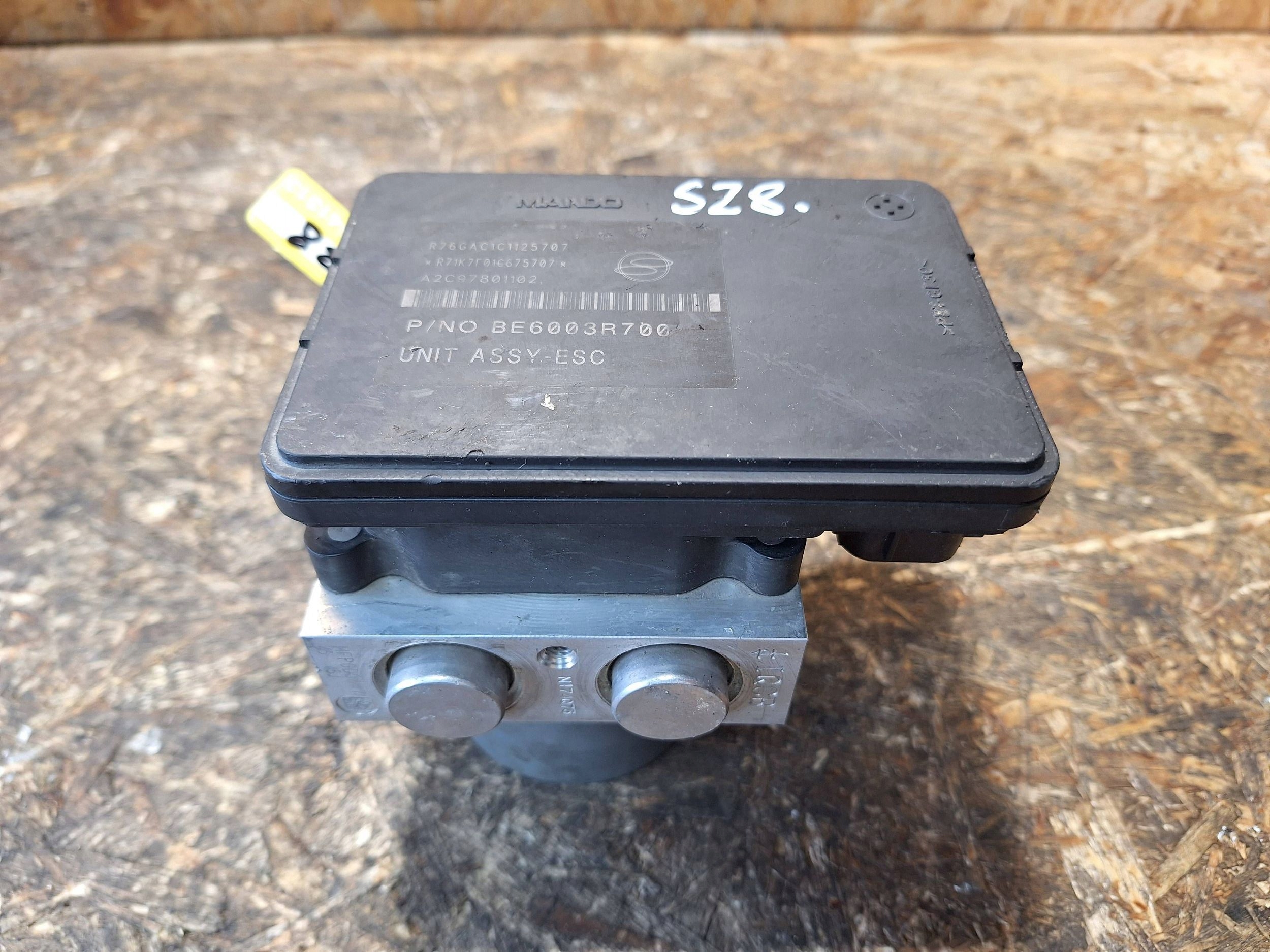 pump control unit ABS BE6003R700 48940-21800 SSANGYONG RODIUS II