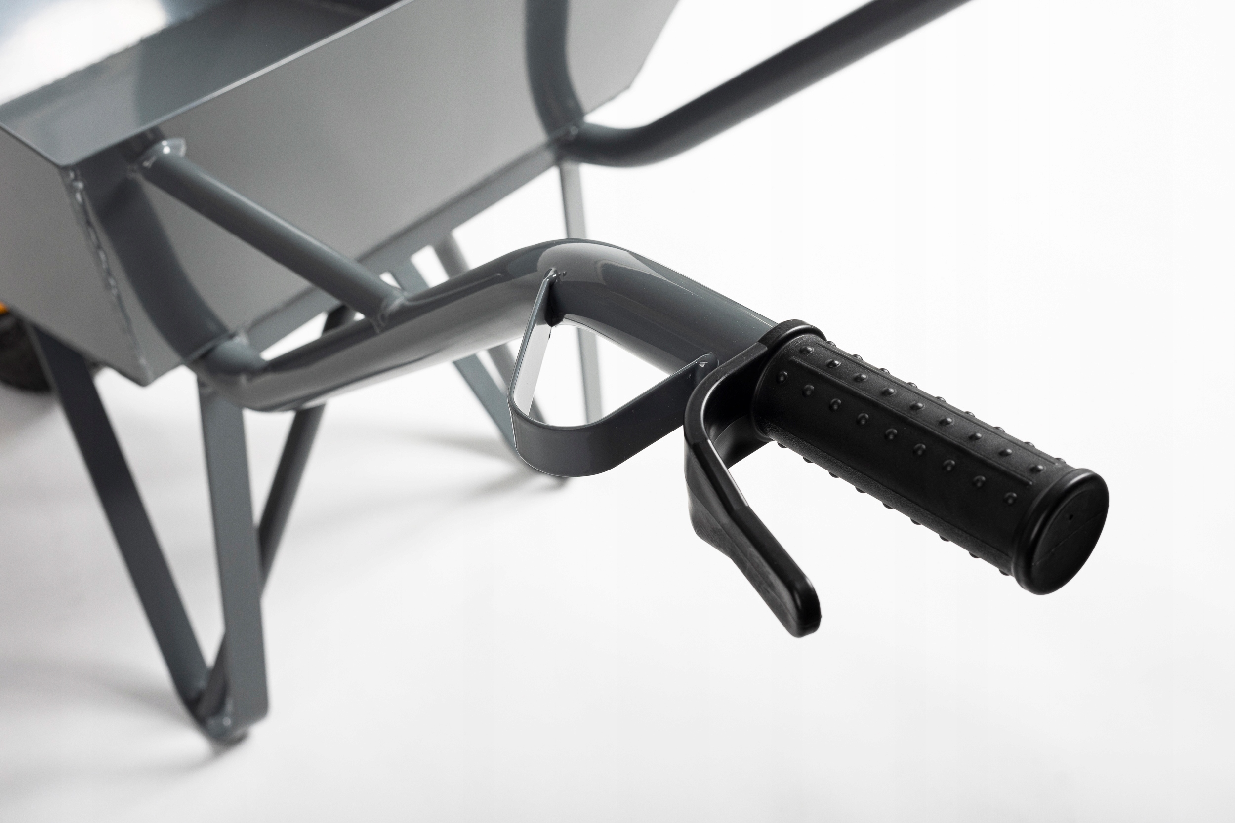 Taczka budowlana ogrodowa 120L 2mm SPAWANA MOCNA koło 6PR WZMOCNIONE NOGI Materiał stal lakierowana proszkowo