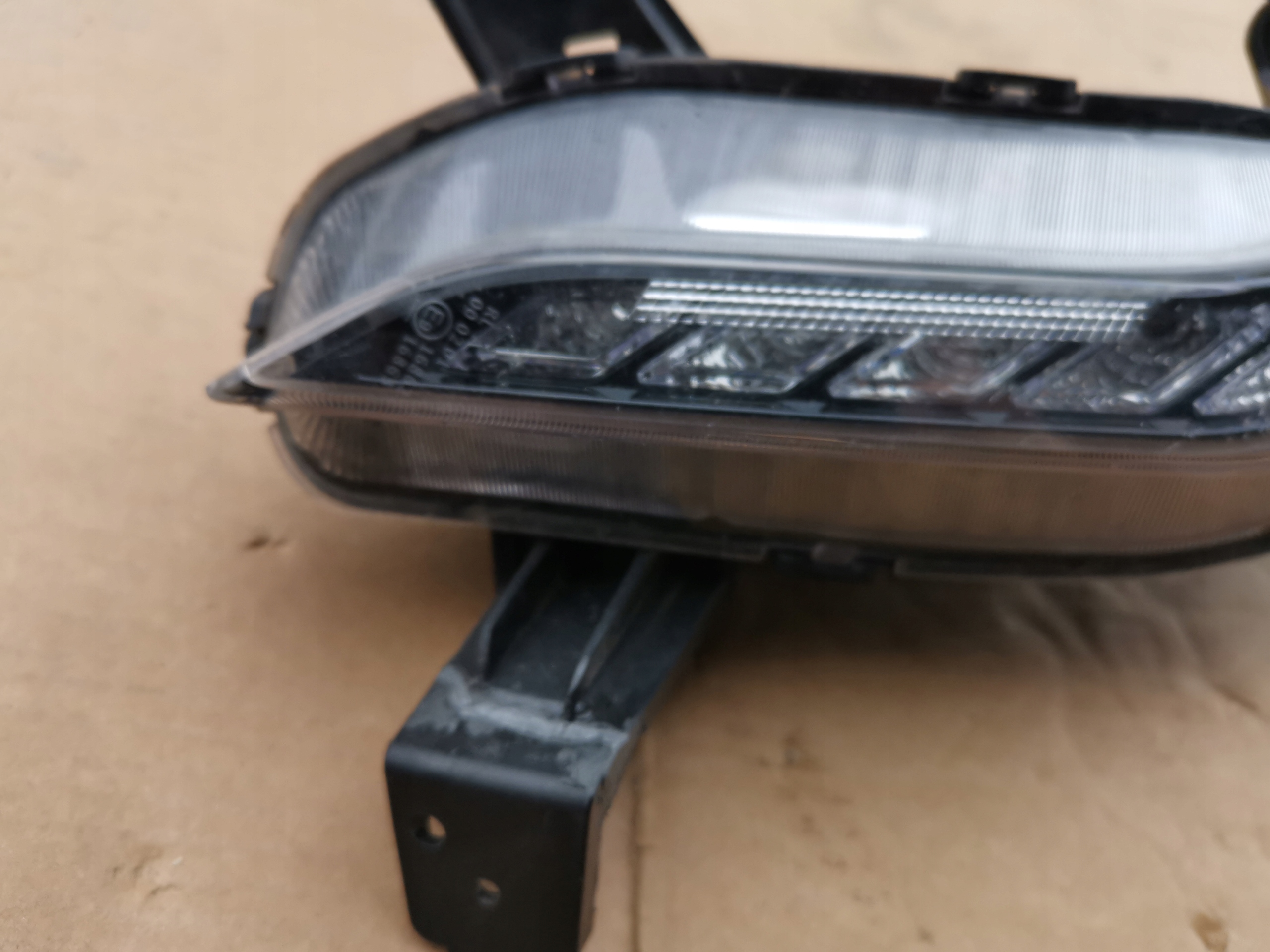 HYUNDAI I30 III FASTBACK Nebelscheinwerfer LED DRL rechts
