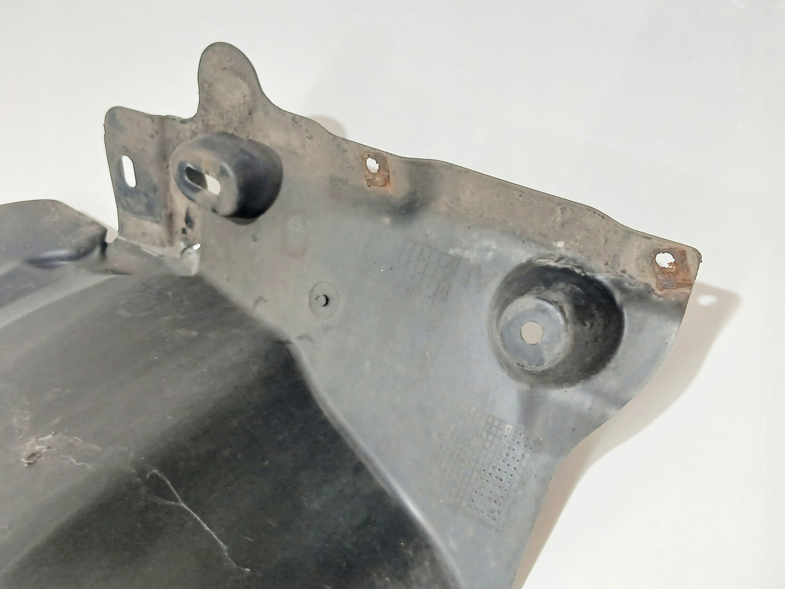mudguard right front right front BMW X1 E84 LCI OE 2990090 (24235678)