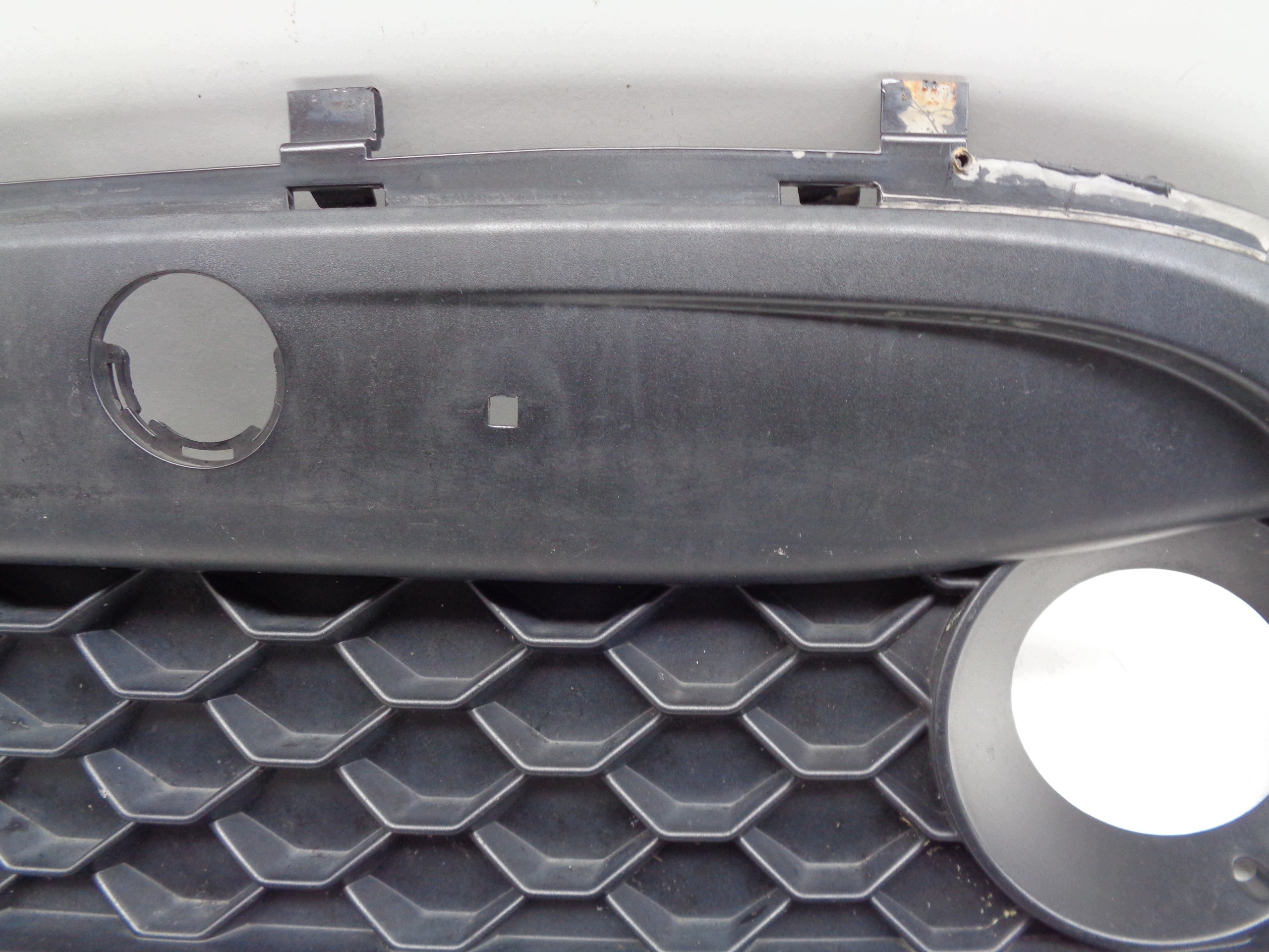 grid of a bumper left ALFA ROMEO STELVIO 16- NR 54308