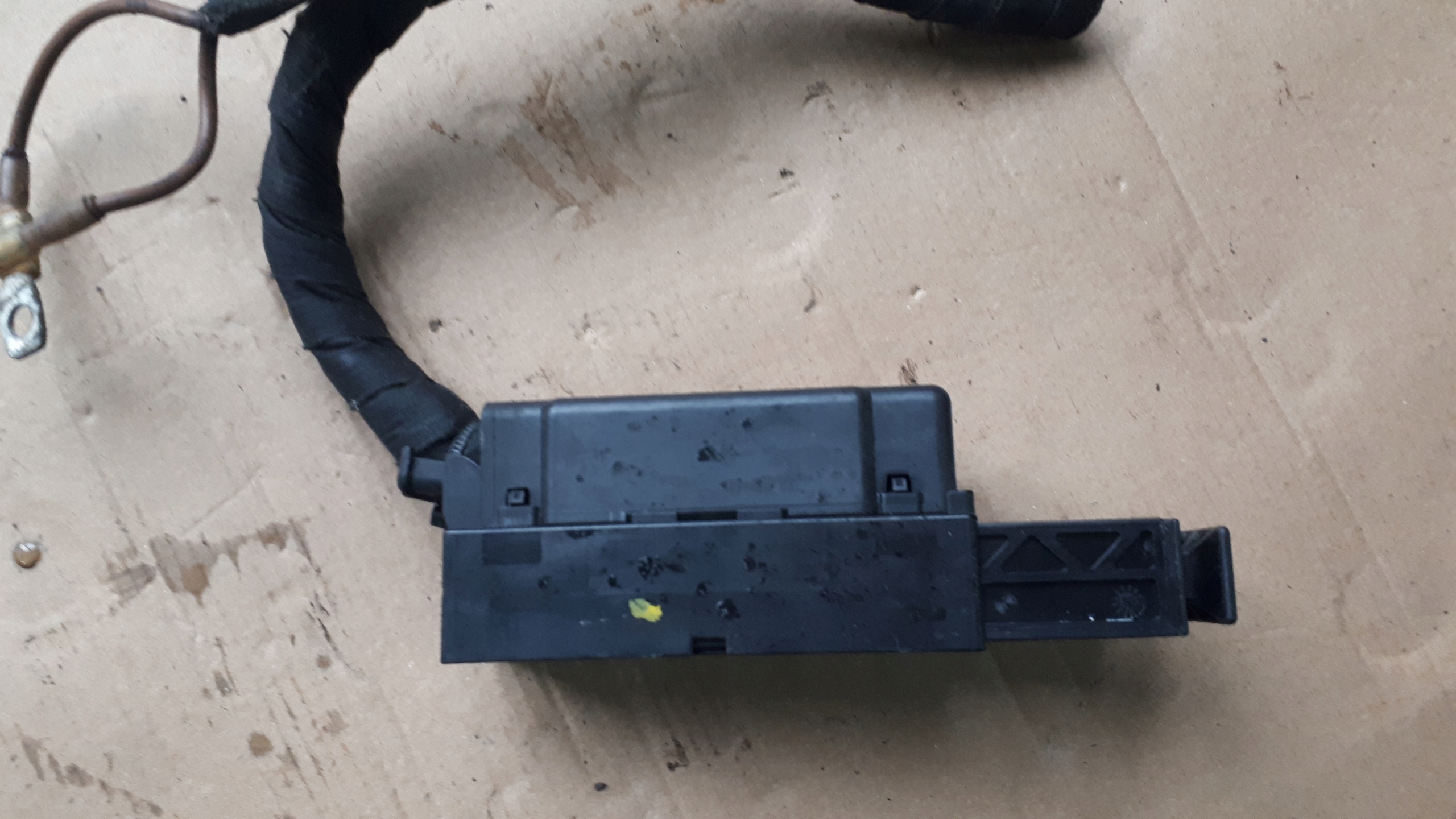 A6 C7 4G PRISE KOSTKA ZLACZE POMPY FREIN A7