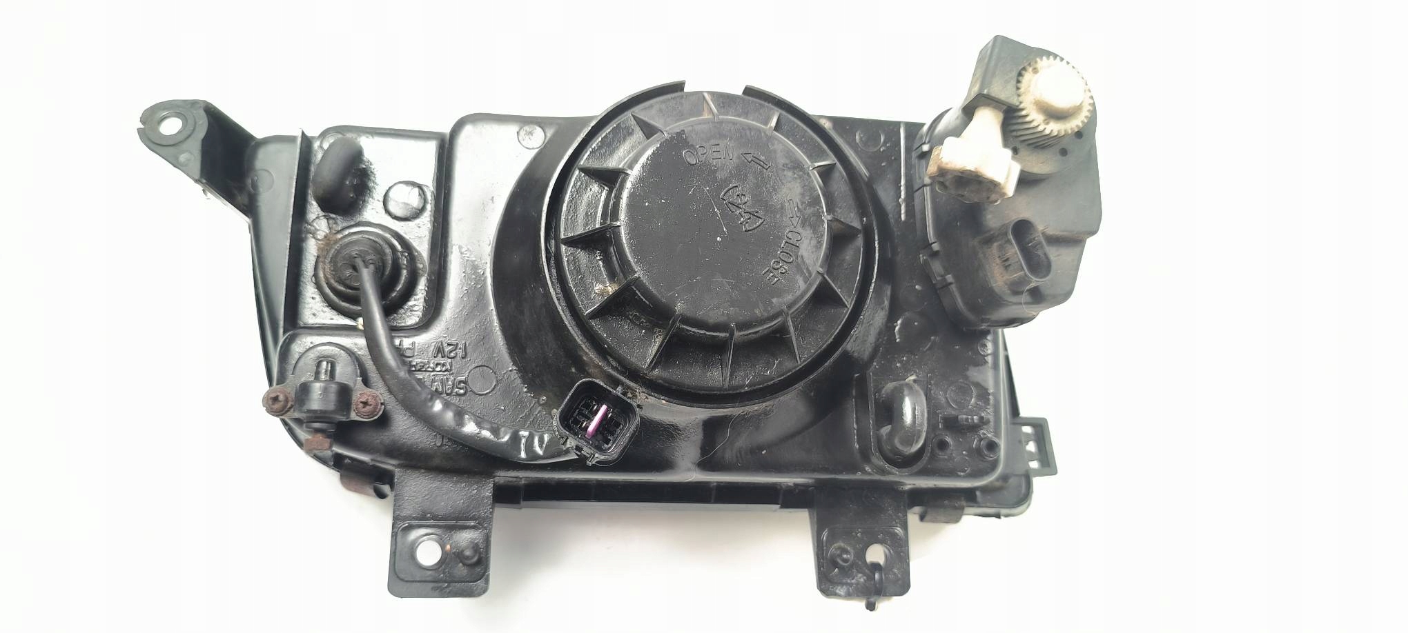 light left front EU KIA SPORTAGE and