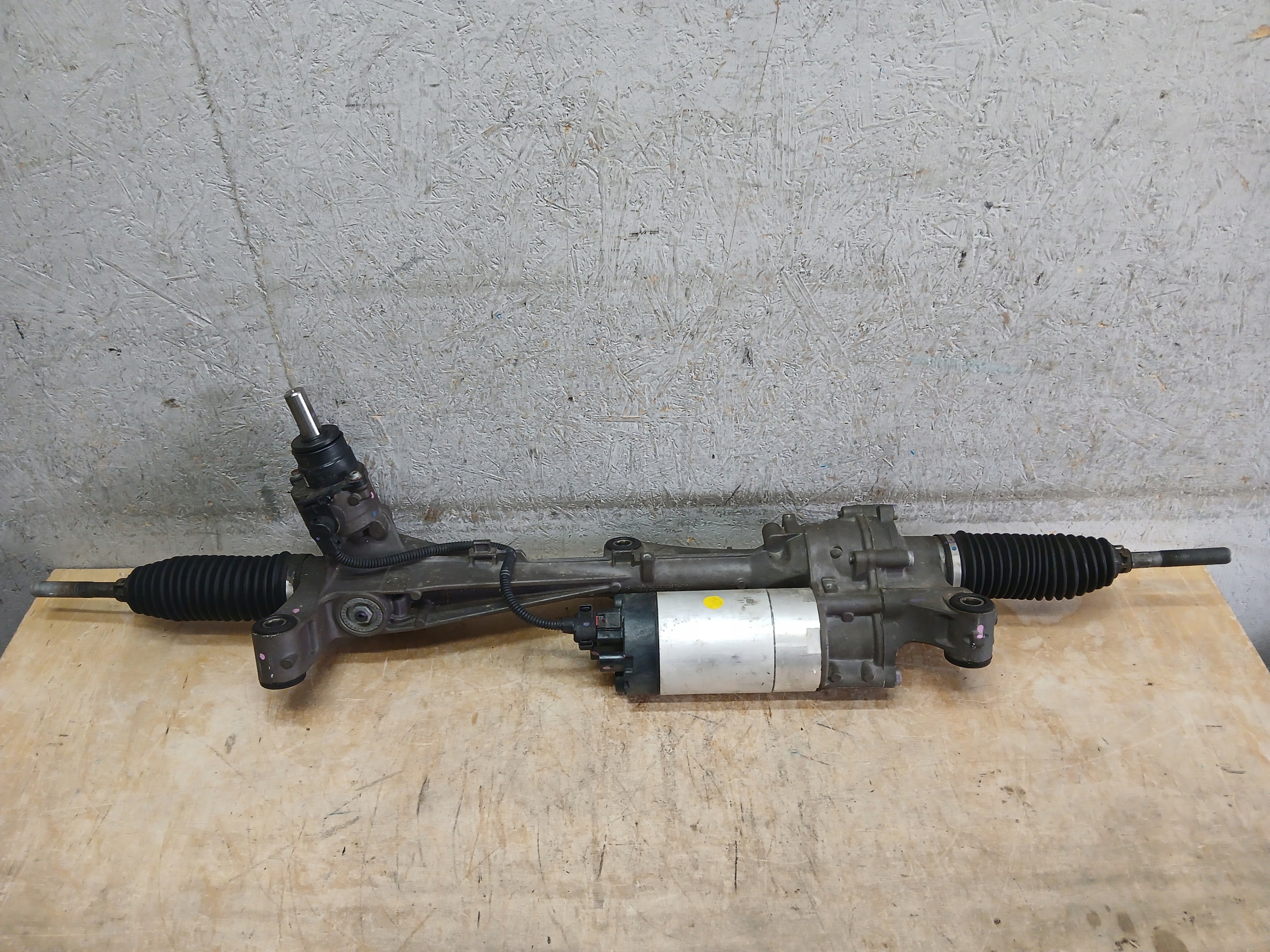 Boîter direction VW T7 7T1423051K