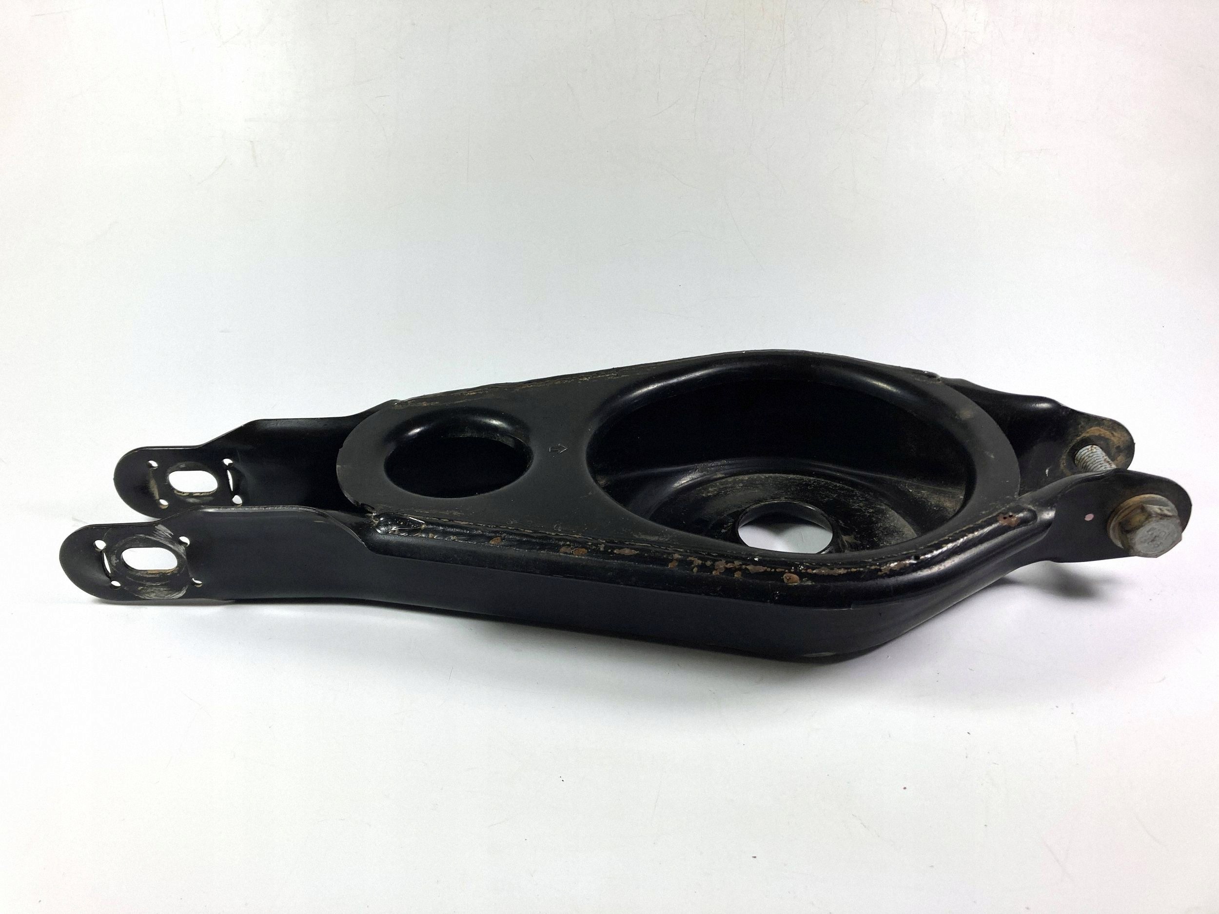 Querlenker hinten Achsträgers Chrysler Pacifica 2017-2025