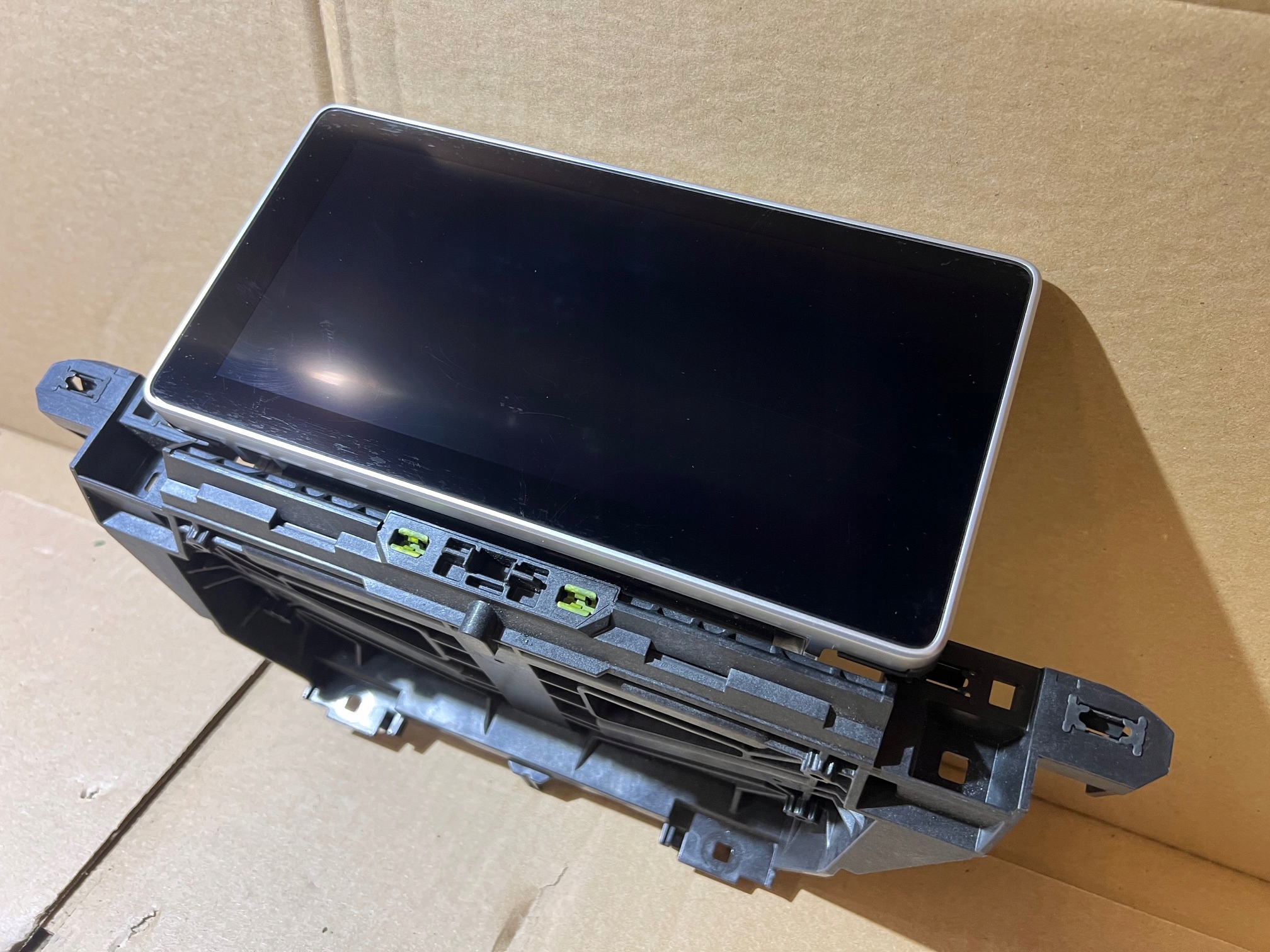 AUDI Q5 80A display PANEL LCD navigation ALPINE 80A919605