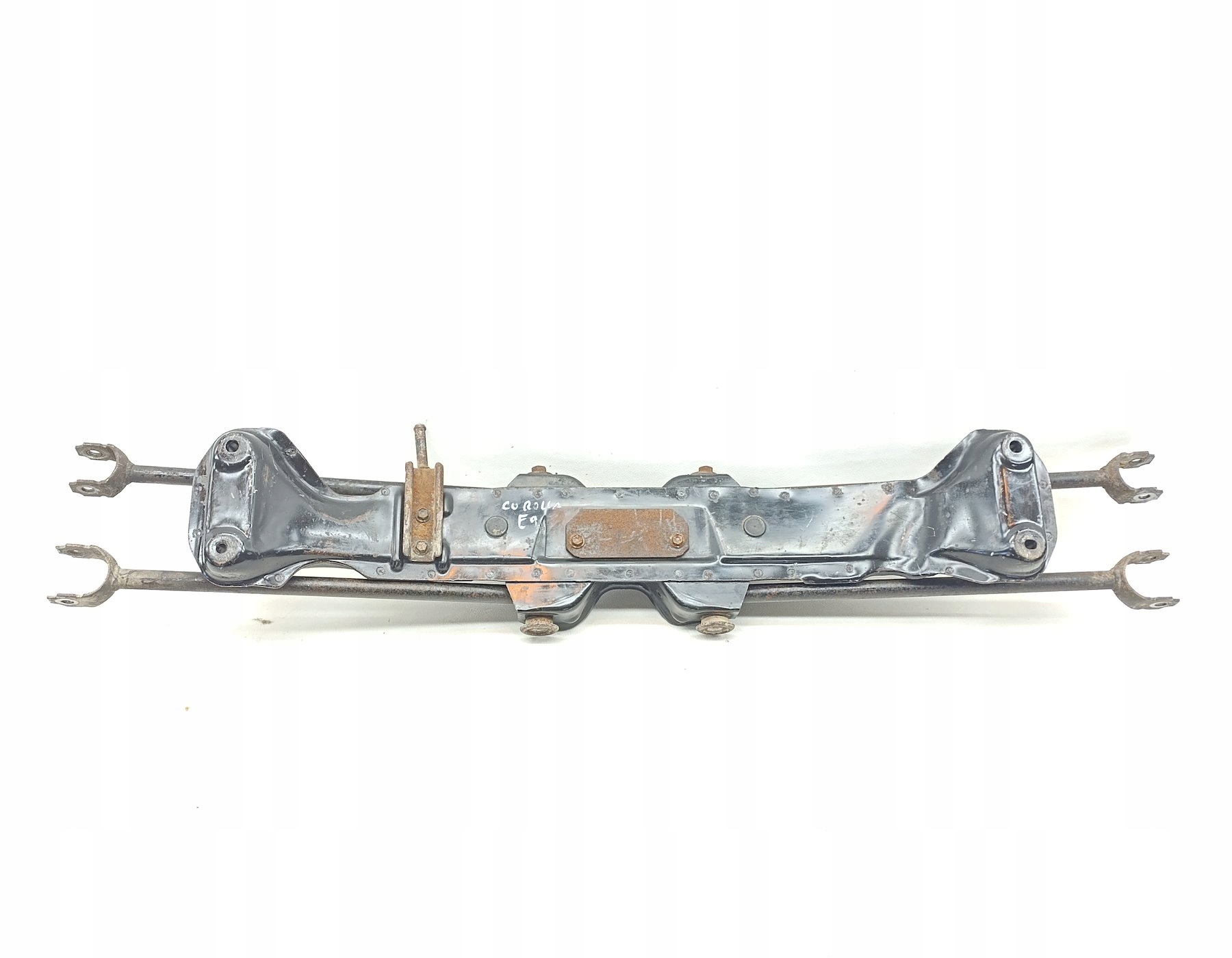 BELKA OŚ TYLNA ZAWIESZENIA TOYOTA COROLLA E9 1987 – 1992