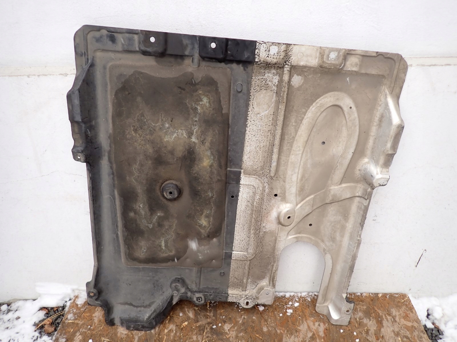cover below engine MERCEDES GLC 253 2015- A2535200323