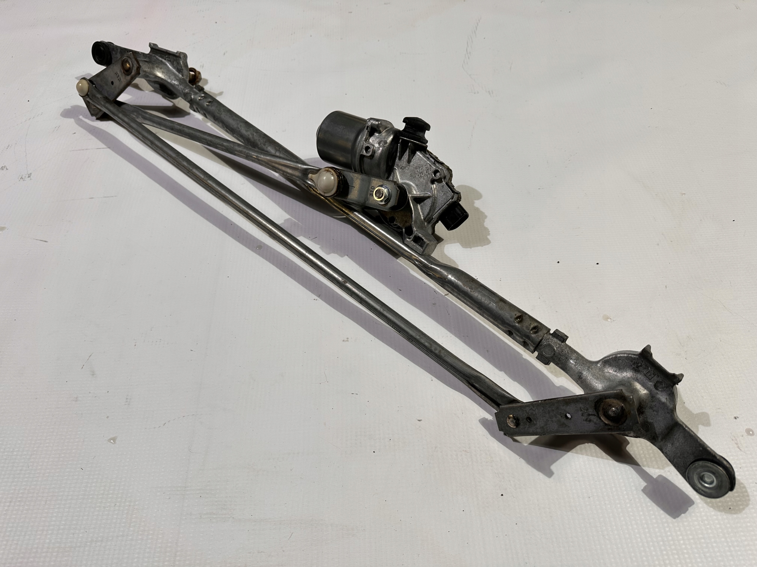 Gestänge Motor Wischer Chevrolet Camaro SS 2016+