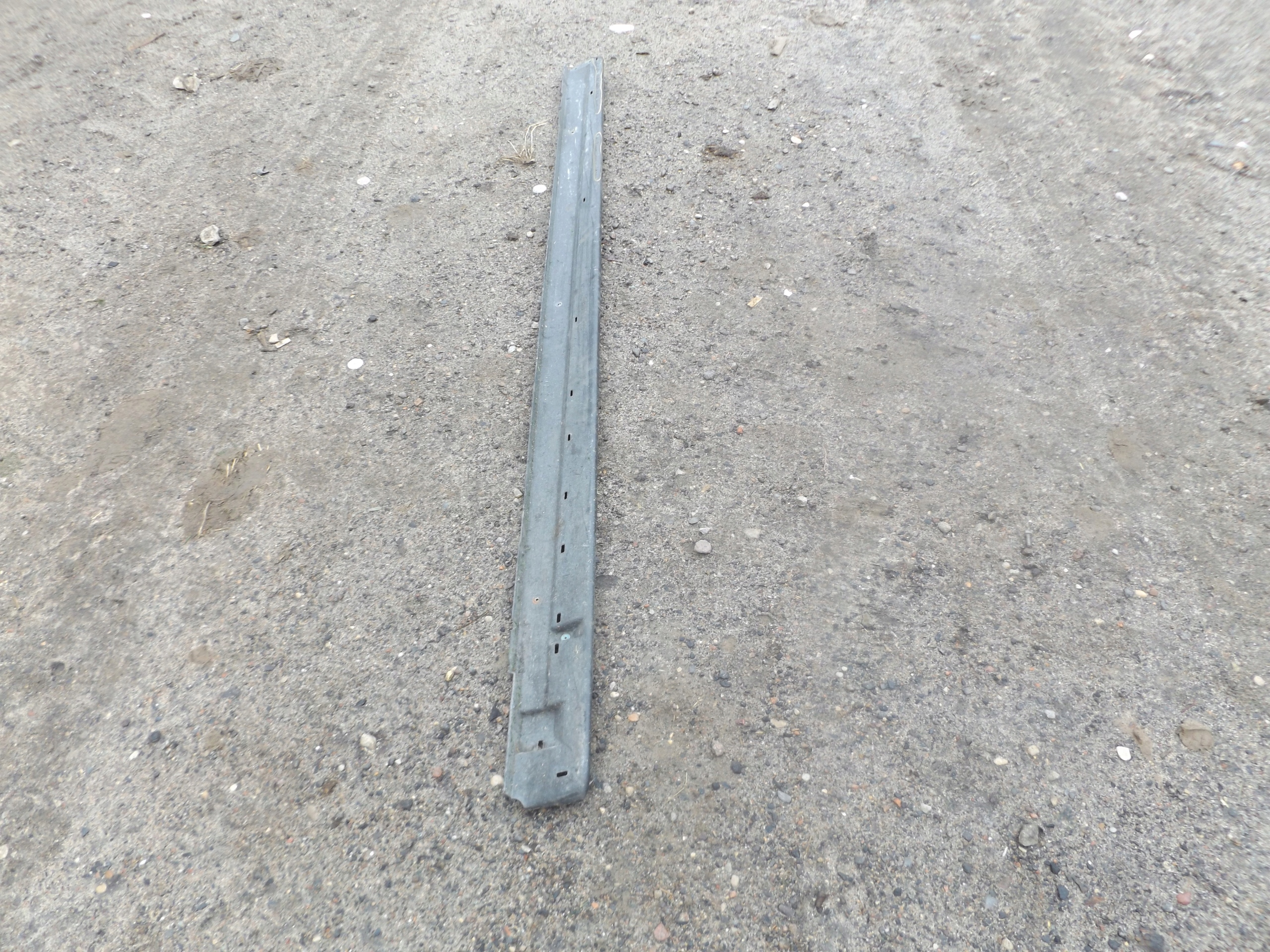 Space Star II РЕСТАЙЛИНГ молдинг порога