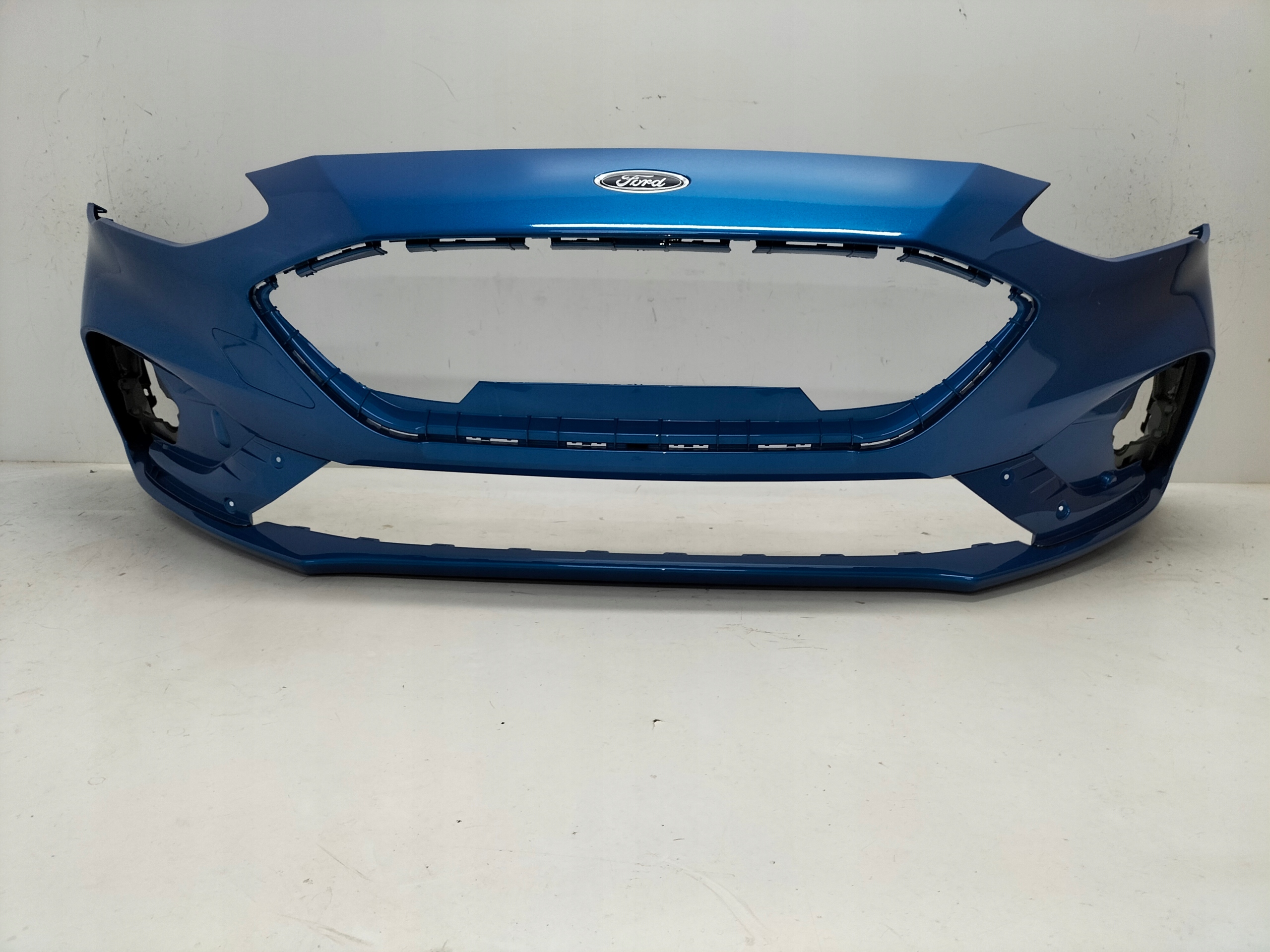Frontstoßstange vorne FORD FOCUS MK4 18- ST