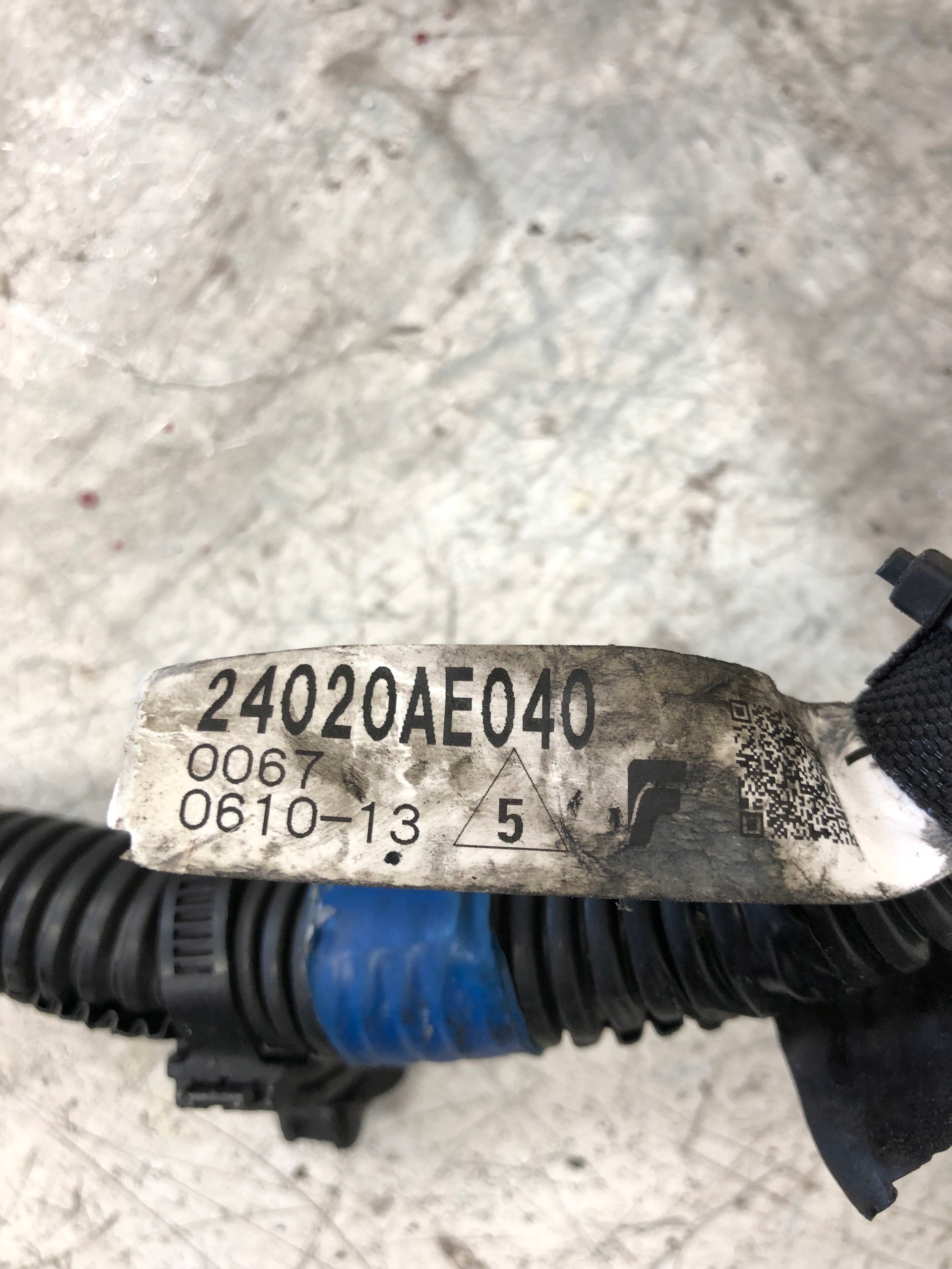 bundle of the engine SUBARU LEGACY IV 2.0D EE20