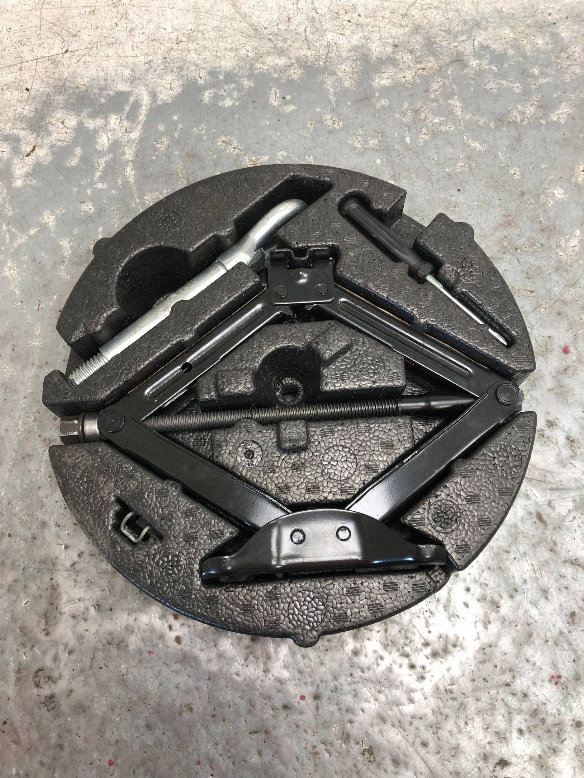 levier de vitesse UCHO polystyrène OPEL ASTRA J KOMBI 13502144