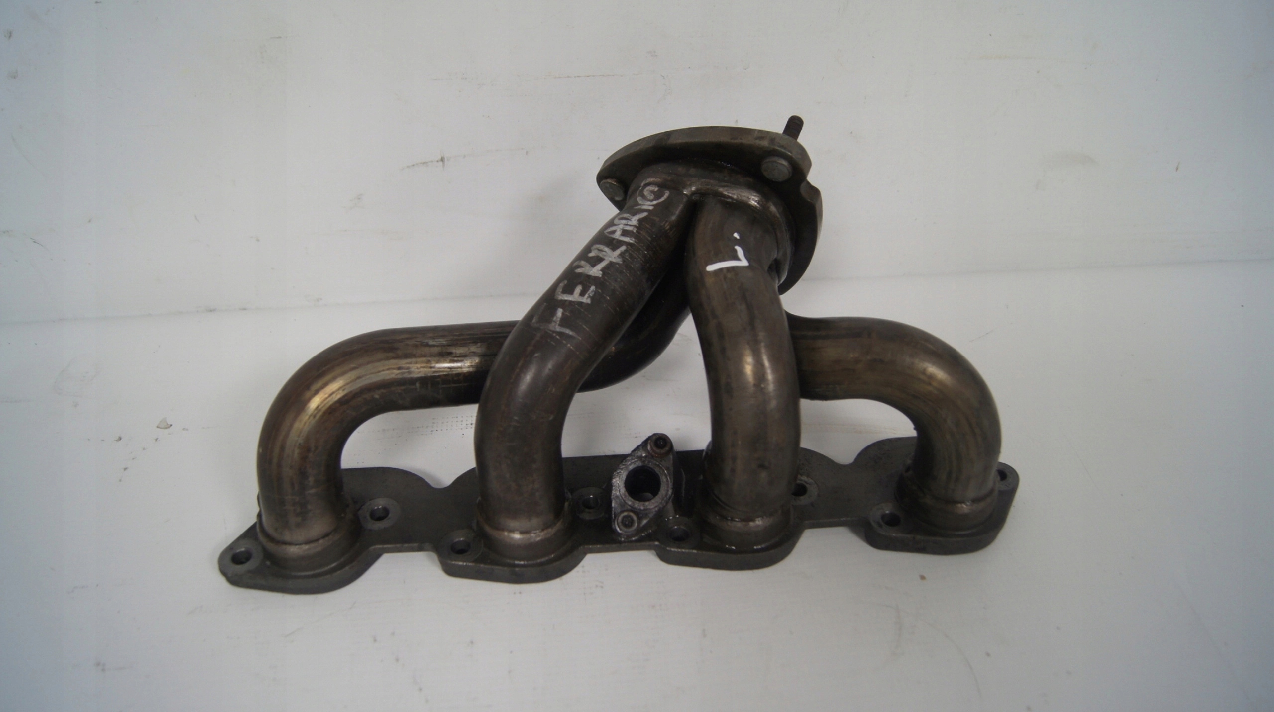 Колектор вихлопна L Ферарі Каліфорнія F149 4b