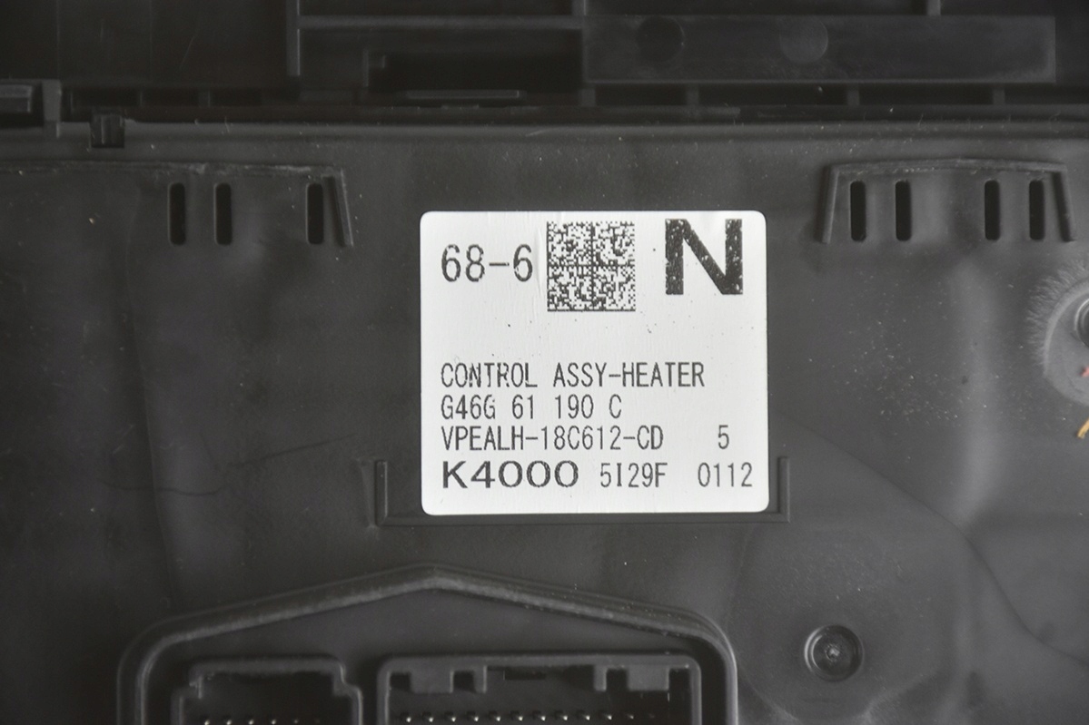 PANEL klími klimatizaci MAZDA 6 III GJ G46G61190C