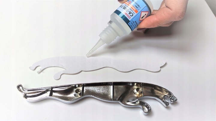 MINI Cooper emblemat znaczek logo nowy chrom czerw Typ samochodu Samochody osobowe