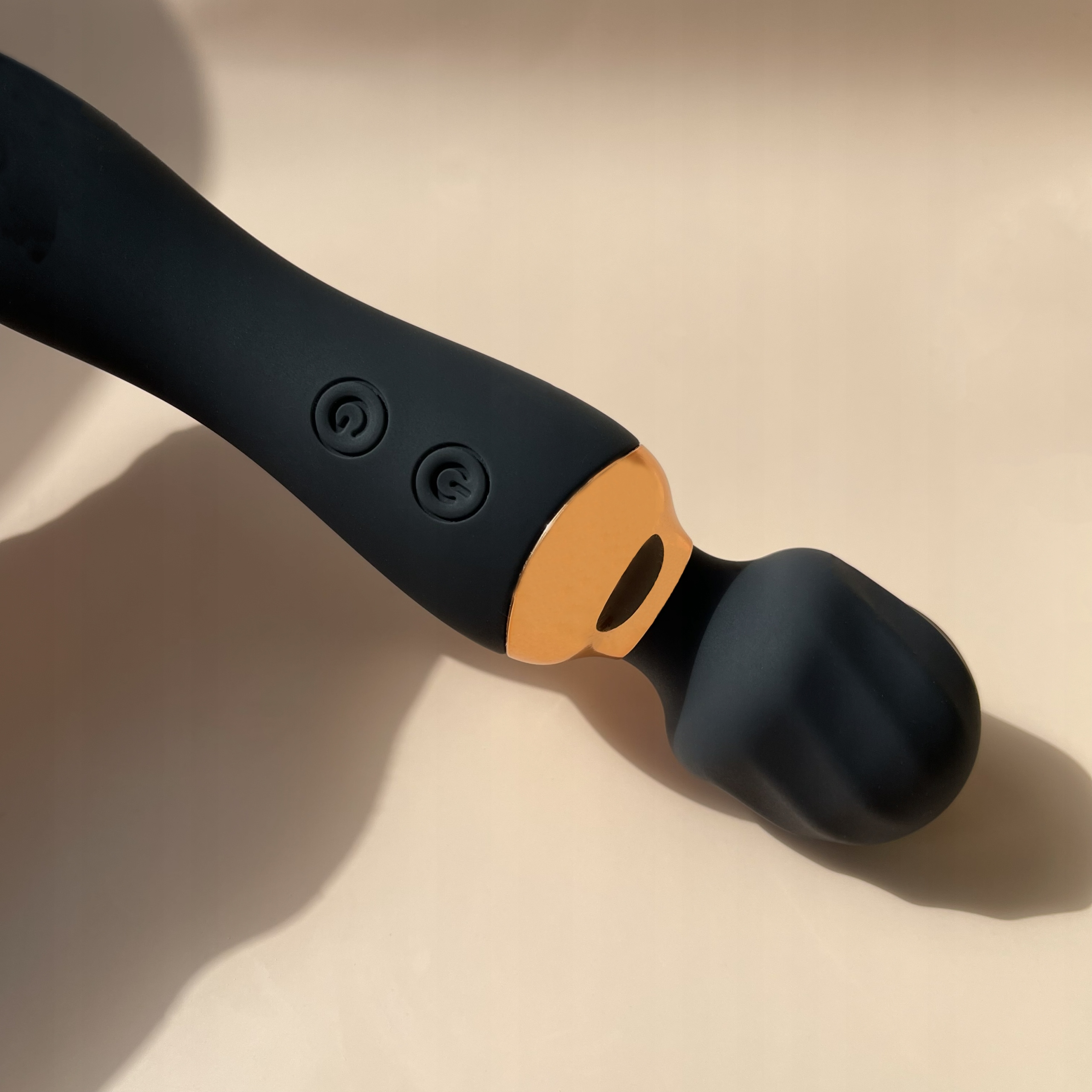 Wibrator Damski Stymulator Masażer Łechtaczki Dwustronny Maly Punkt G USB – Czarny