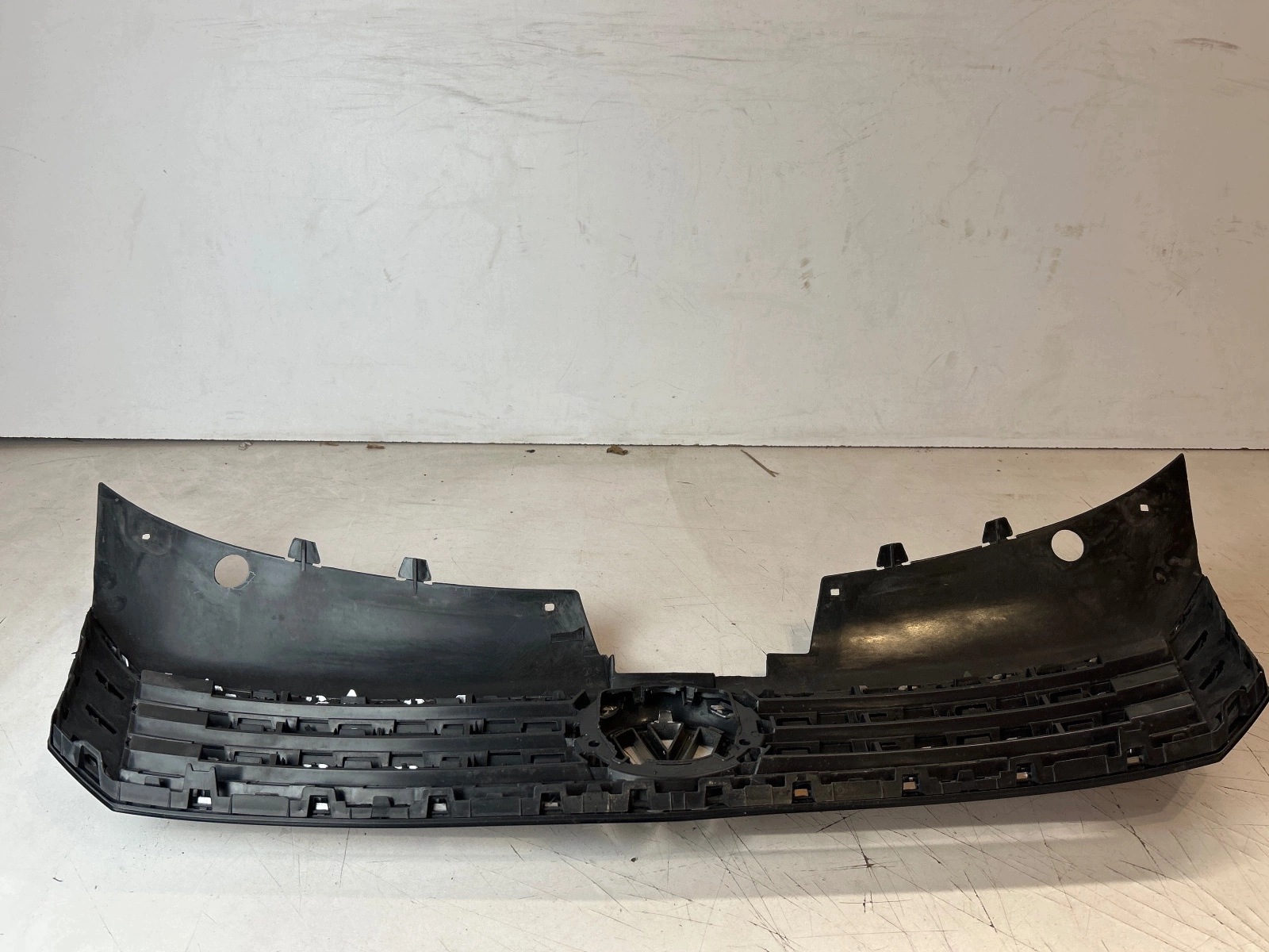 grill grille radiator Volkswagen Passat B7