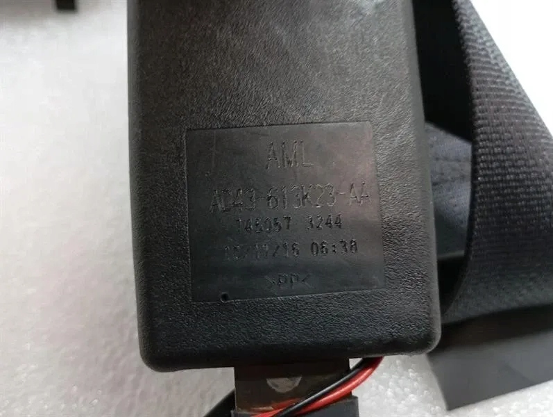 Aston Martin DBS AM7 HY53-611B71DEW seat