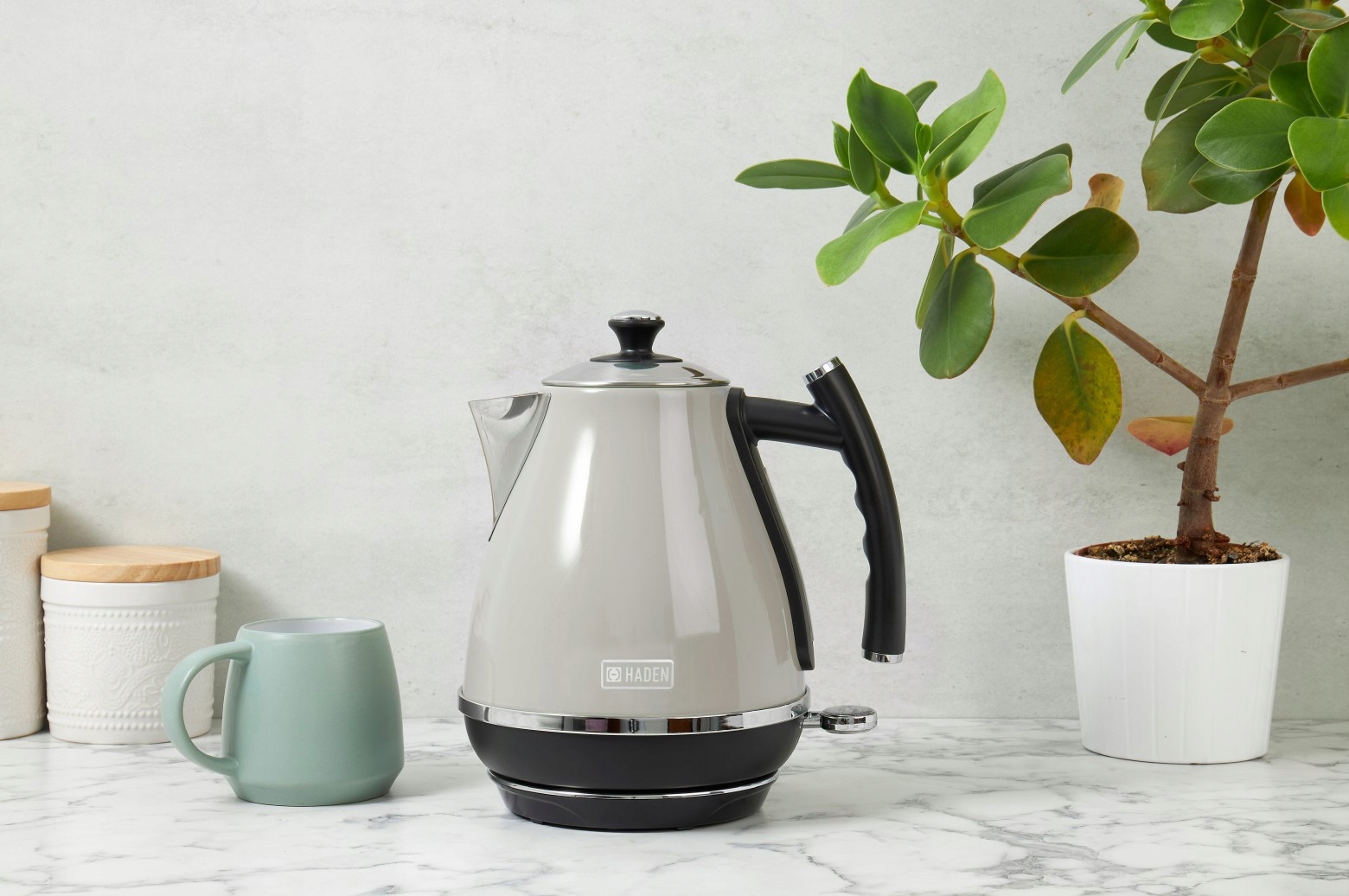 Czajnik Haden Cotswold HAD209221 1,7L 3000W szary