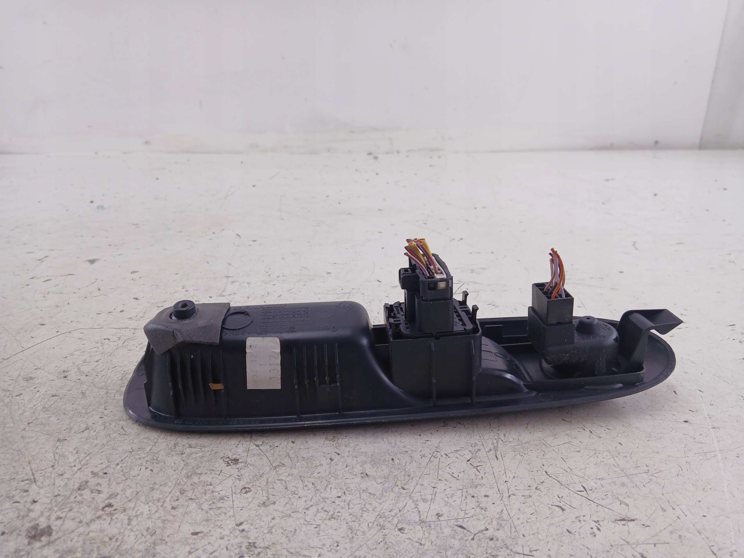 RENAULT CLIO II PANEL okna levý předek 2 okna 8200084003E