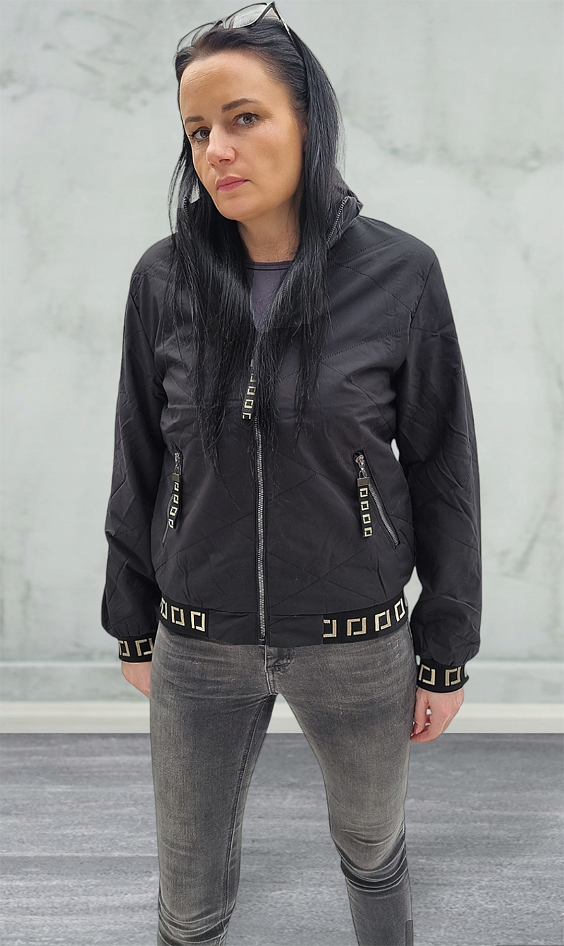 KURTKA DAMSKA WIOSENNA LEKKA PRZEJŚCIOWA WIOSNA WIATRÓWKA CZARNA L Kaptur bez kaptura