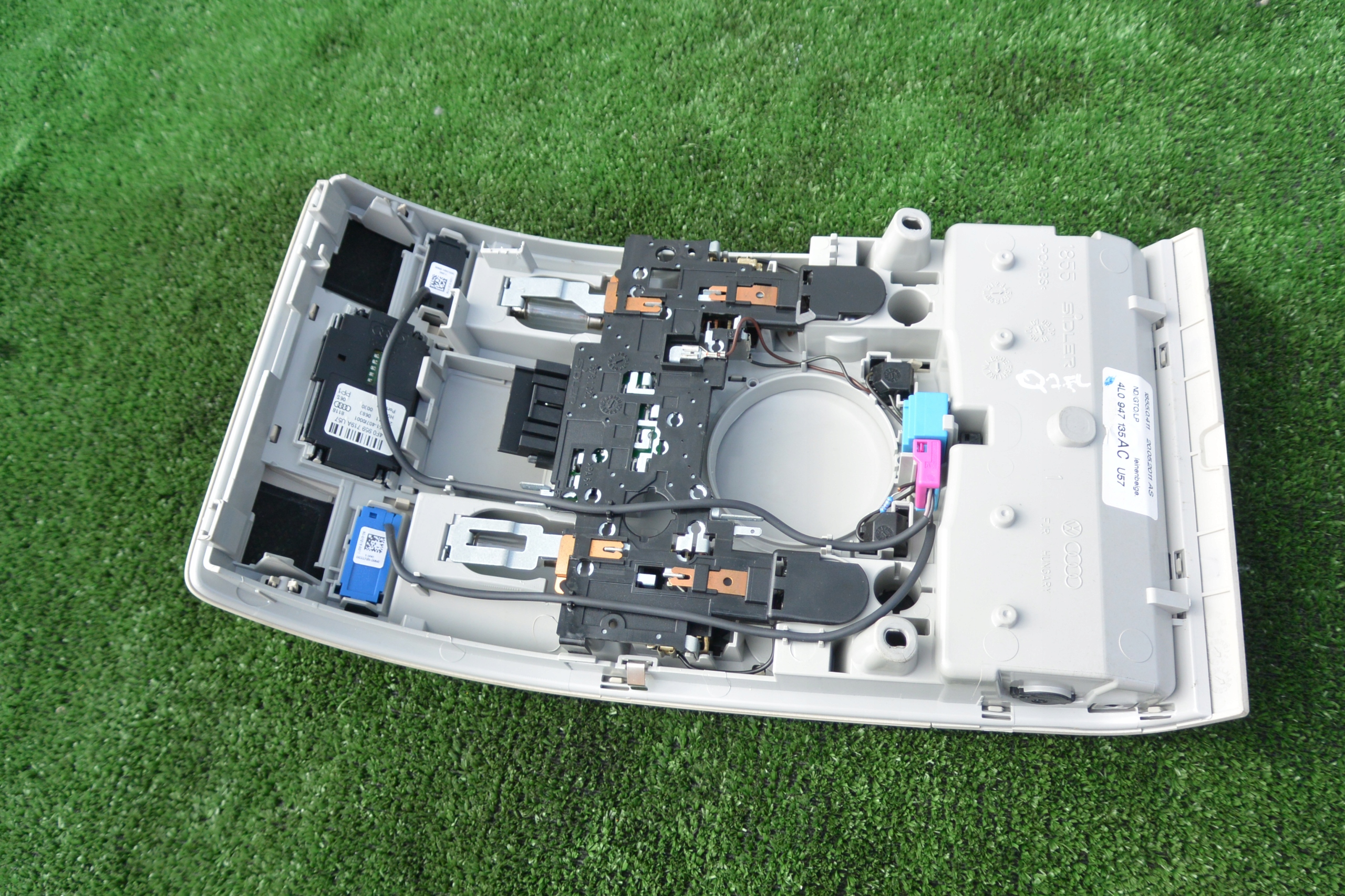 FANALE CIELO INTERNO beige AUDI Q7 4L LIFT