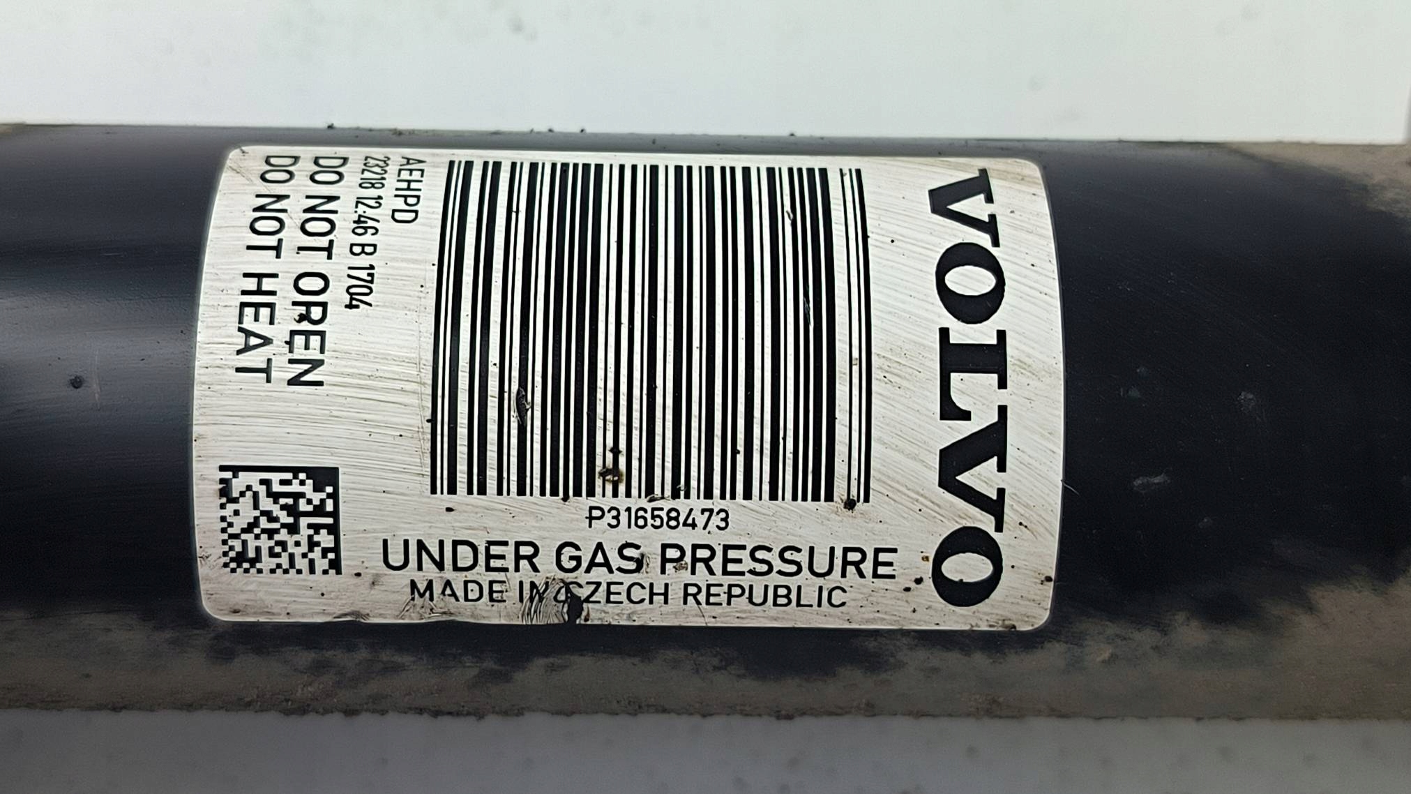 shock absorber right front 31658473 VOLVO V60 II