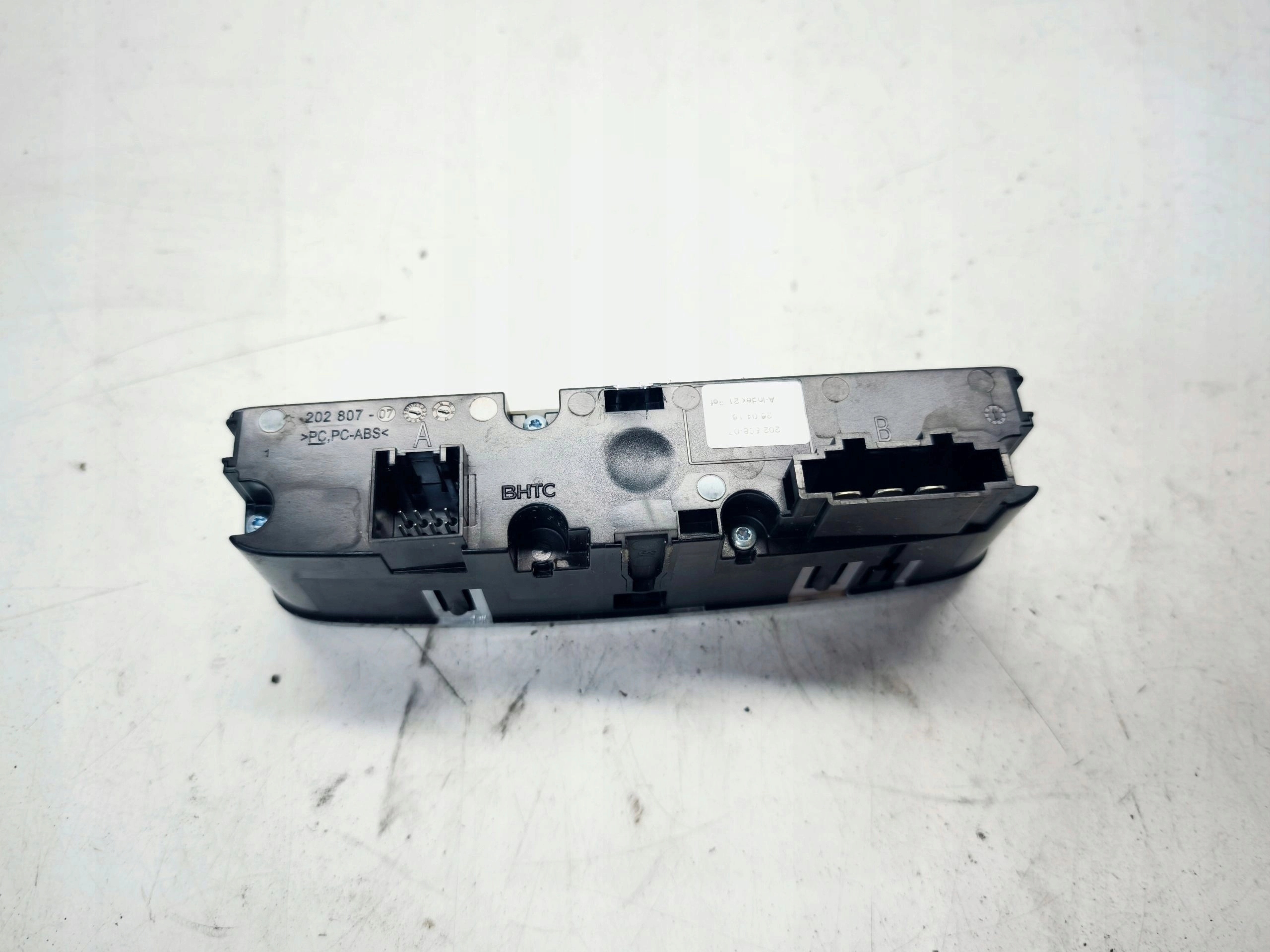 PANEL KLIMATRONIK heizung heck AUDI A4 B9 A5 8W 8W0919158