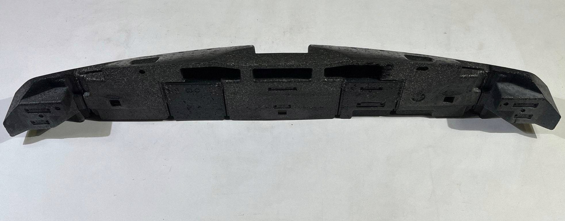 Absorber nárazníka predného predok Chevrolet Corvette C6 15789107