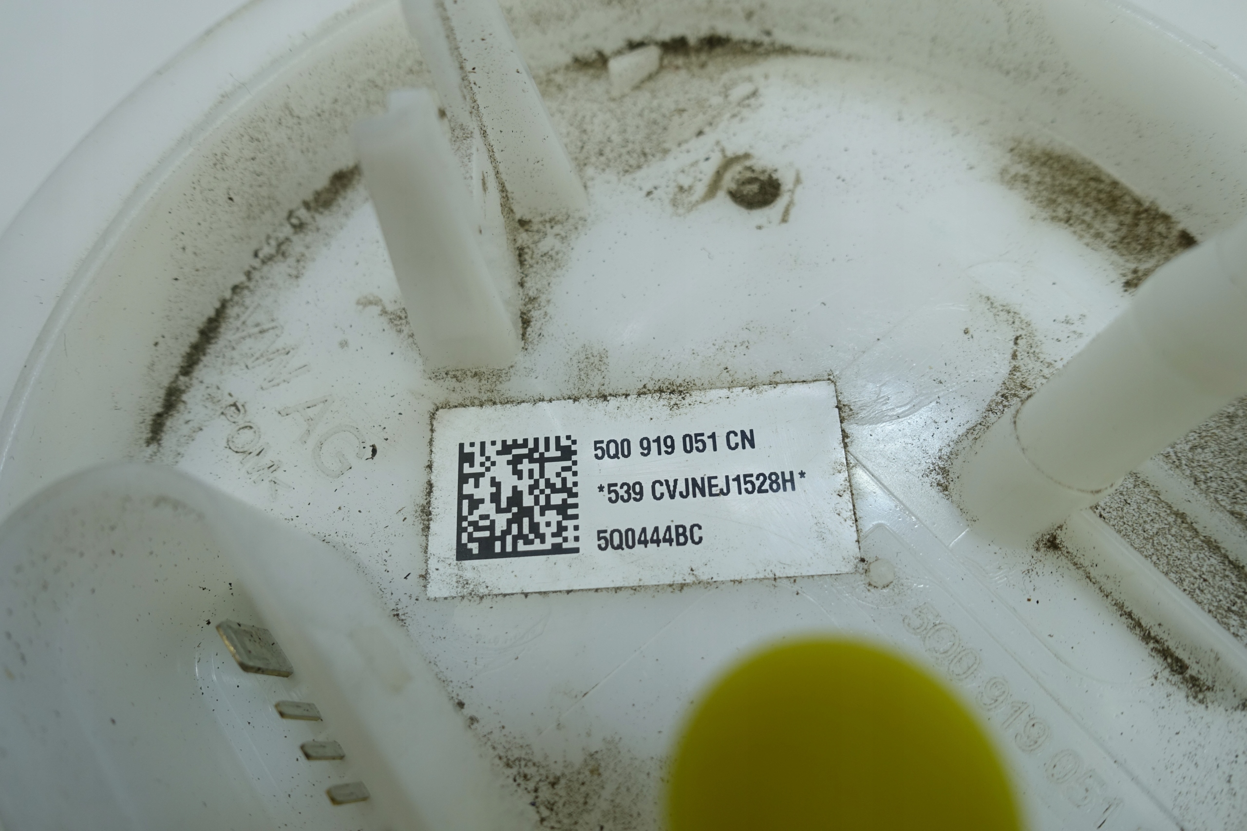 feed pump VW GOLF VIII 8 5H0 1.5 5Q0919051CN