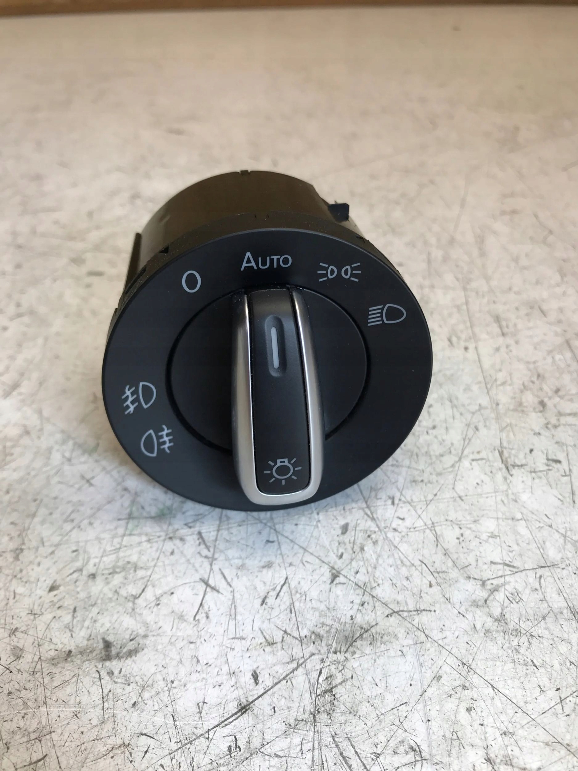 interruttore luci VW SKODA AUDI 3C8941431A