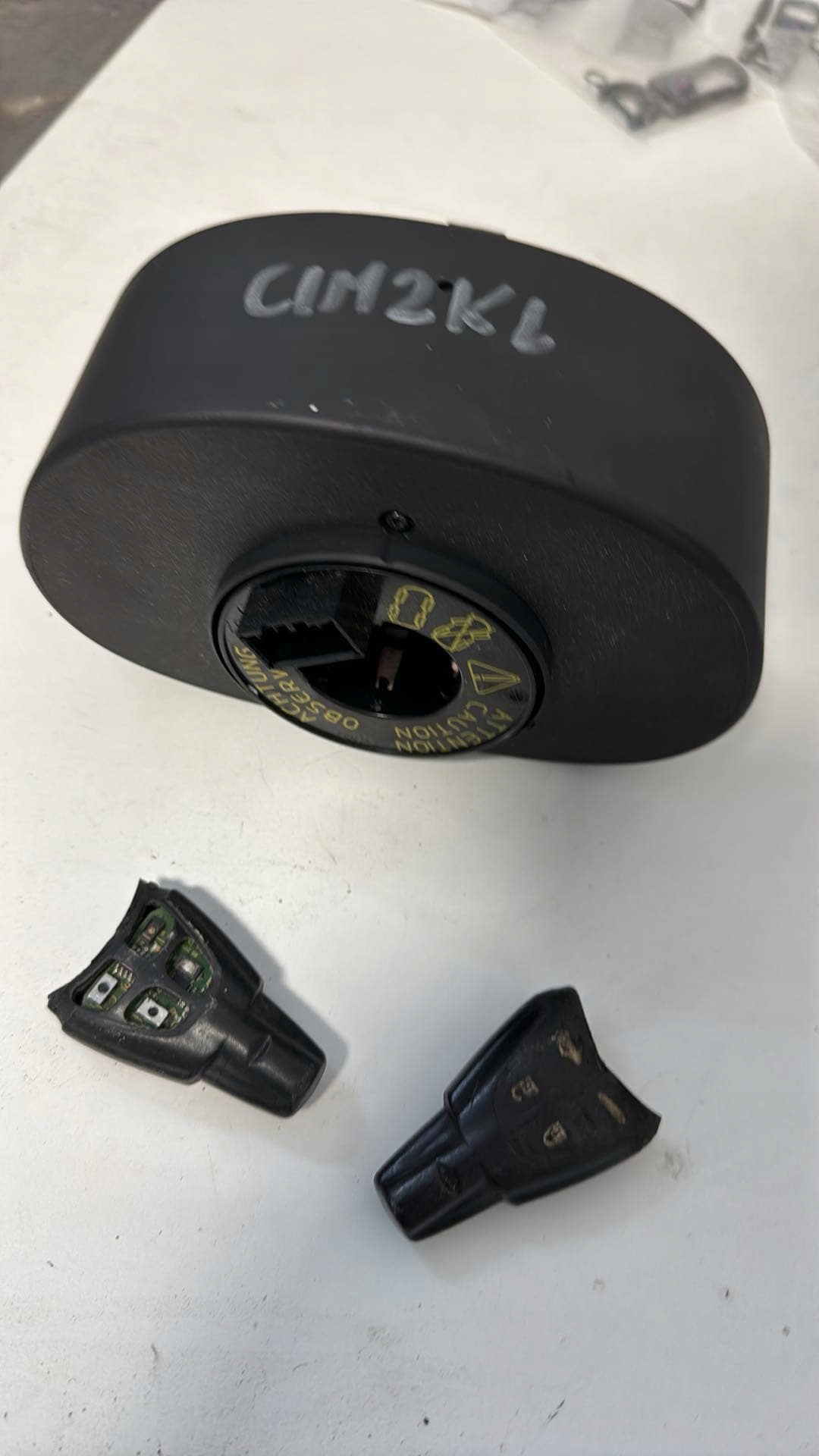 DEVIO LUCI TERGICRISTALLO TERGI CIM Saab 9-3 II + 2 KLUCZYKI 12761345 esp 2006