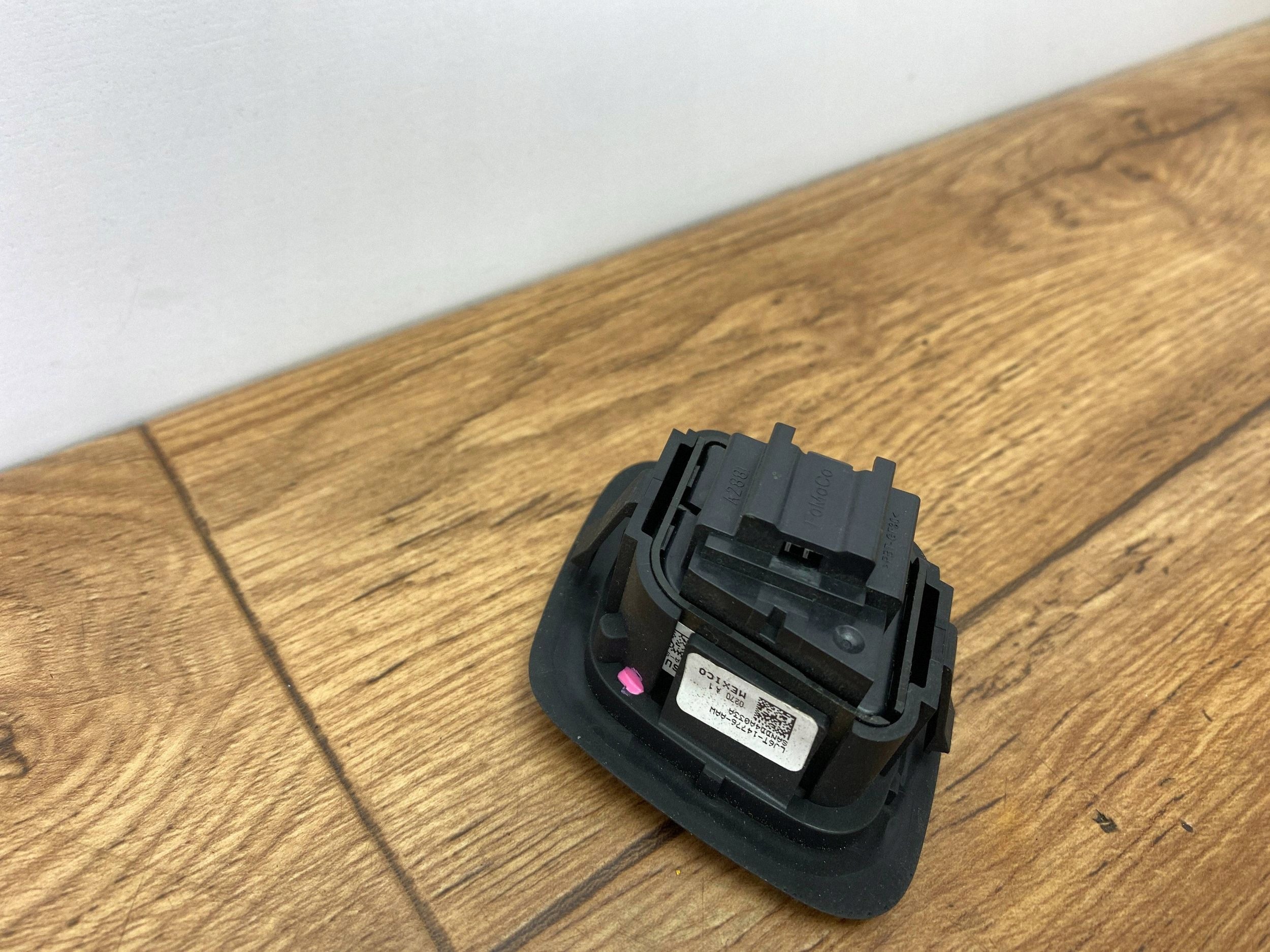 button pamieci seat Ford Escape IV Kuga MK3 2020+