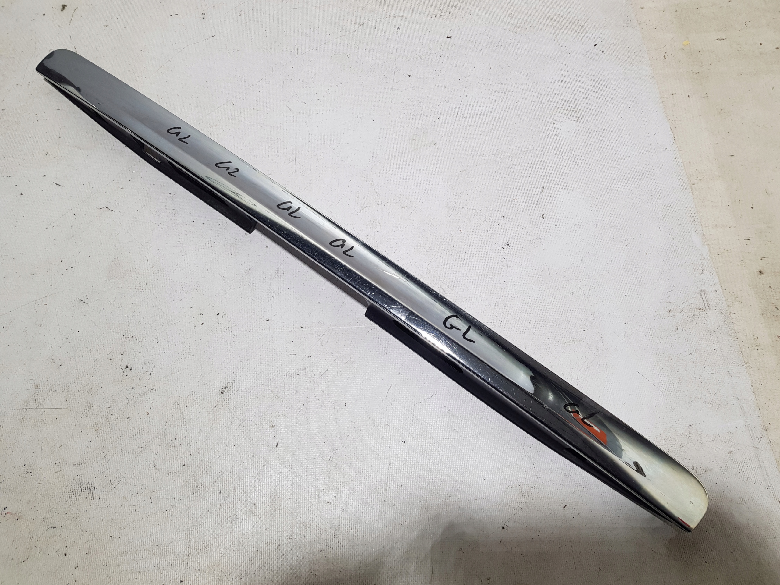 moulding cap bonnet boot CHROM MERCEDES GL X164