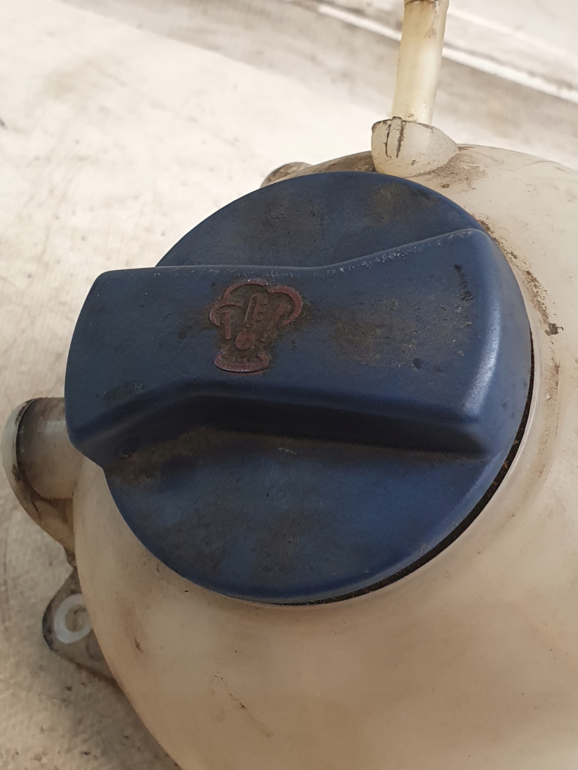 VASCHETTA Serbatoio acqua MEYLE SKODA OCTAVIA e 1.6B 98r.