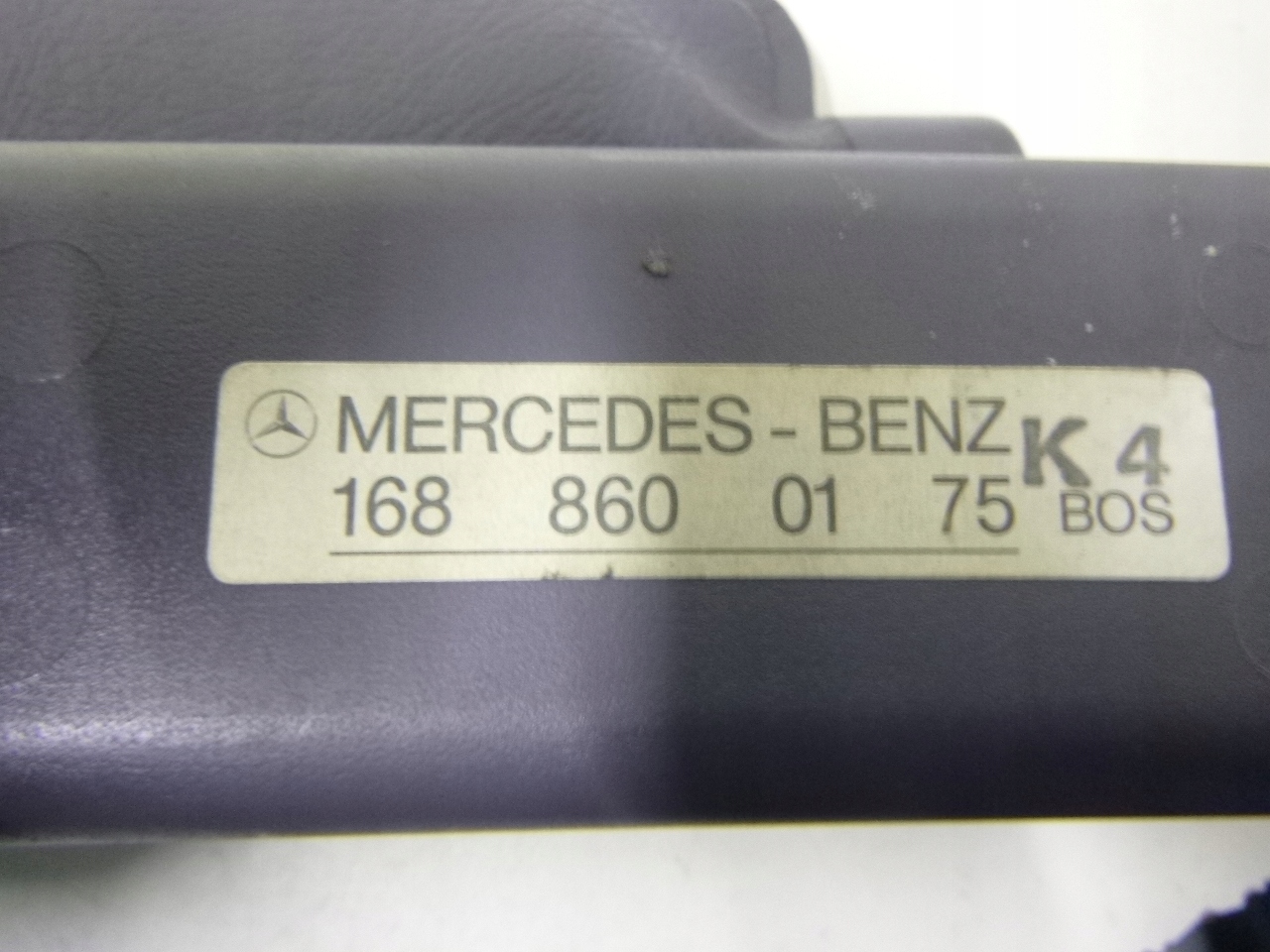 blinds boot Mercedes W168 1997 - 2004