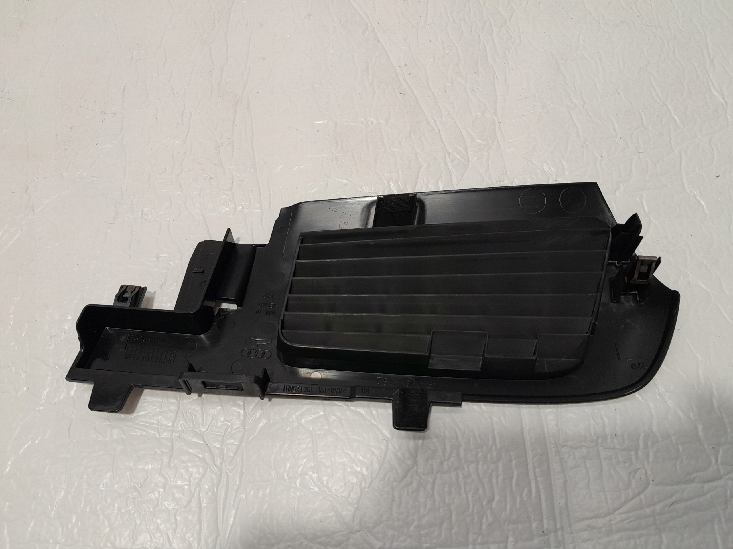 AUDI Q5 80A cover spoiler BOCZKA boot right 80A868606A
