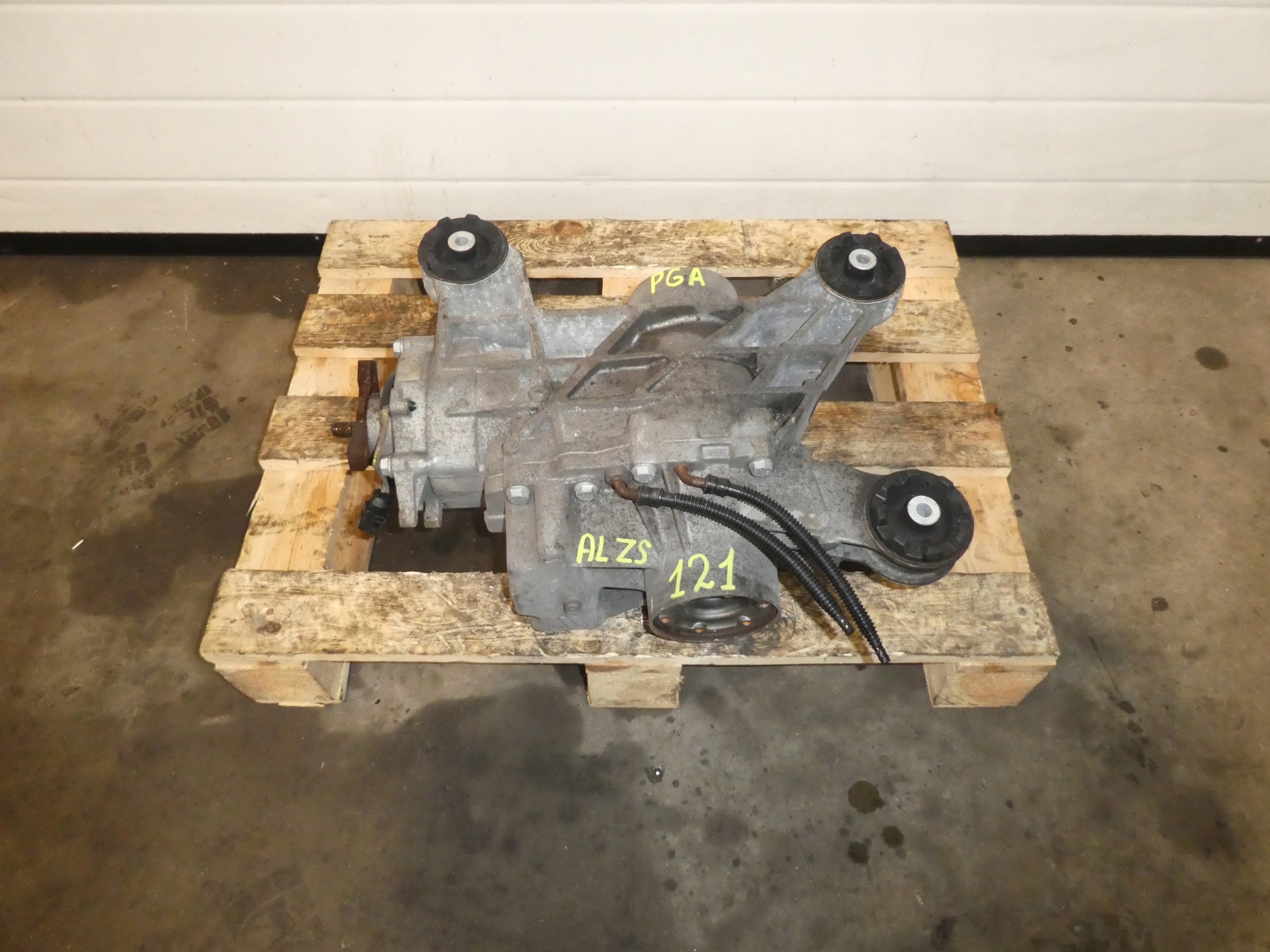 REDUKTOR DIFFERENZIALE DIFFERENZIALE VW AUDI 2.0 TDI PGA POSTERIORE 0AY525010F