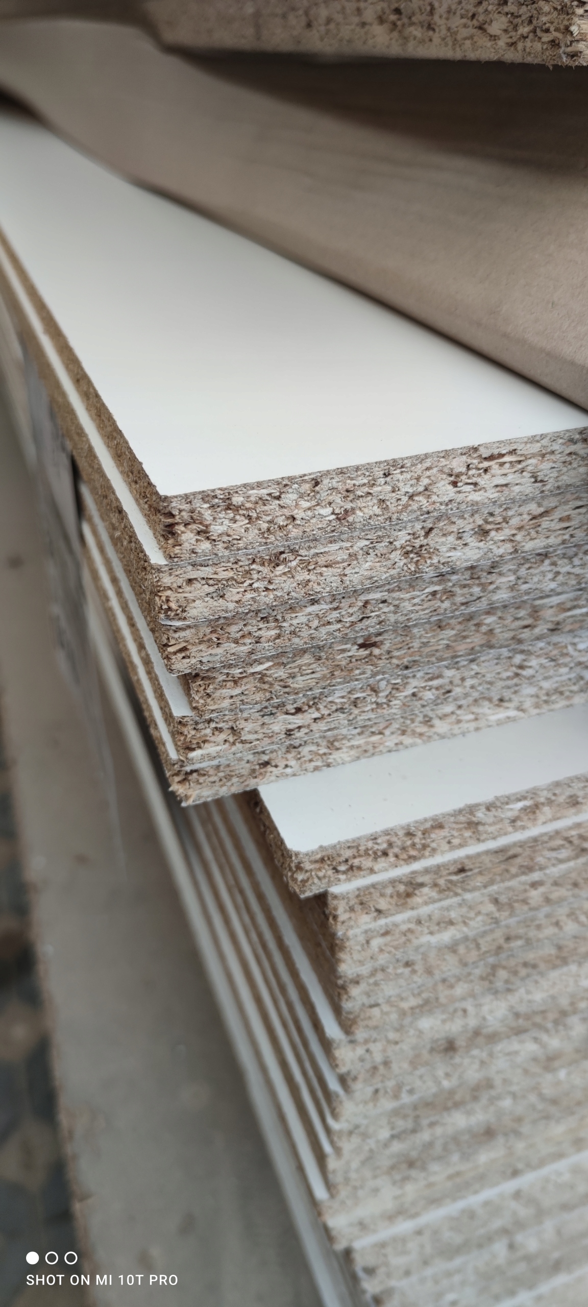 PŁYTA WIÓROWA LAMINOWANA BIAŁA 2str 16mm 700x1000