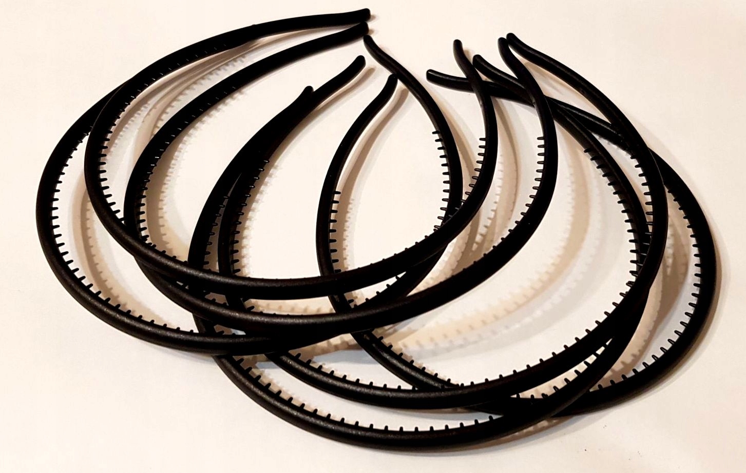 OPASKA DO WŁOSÓW KAUCZUK KOLORY HURT 4 szt PL