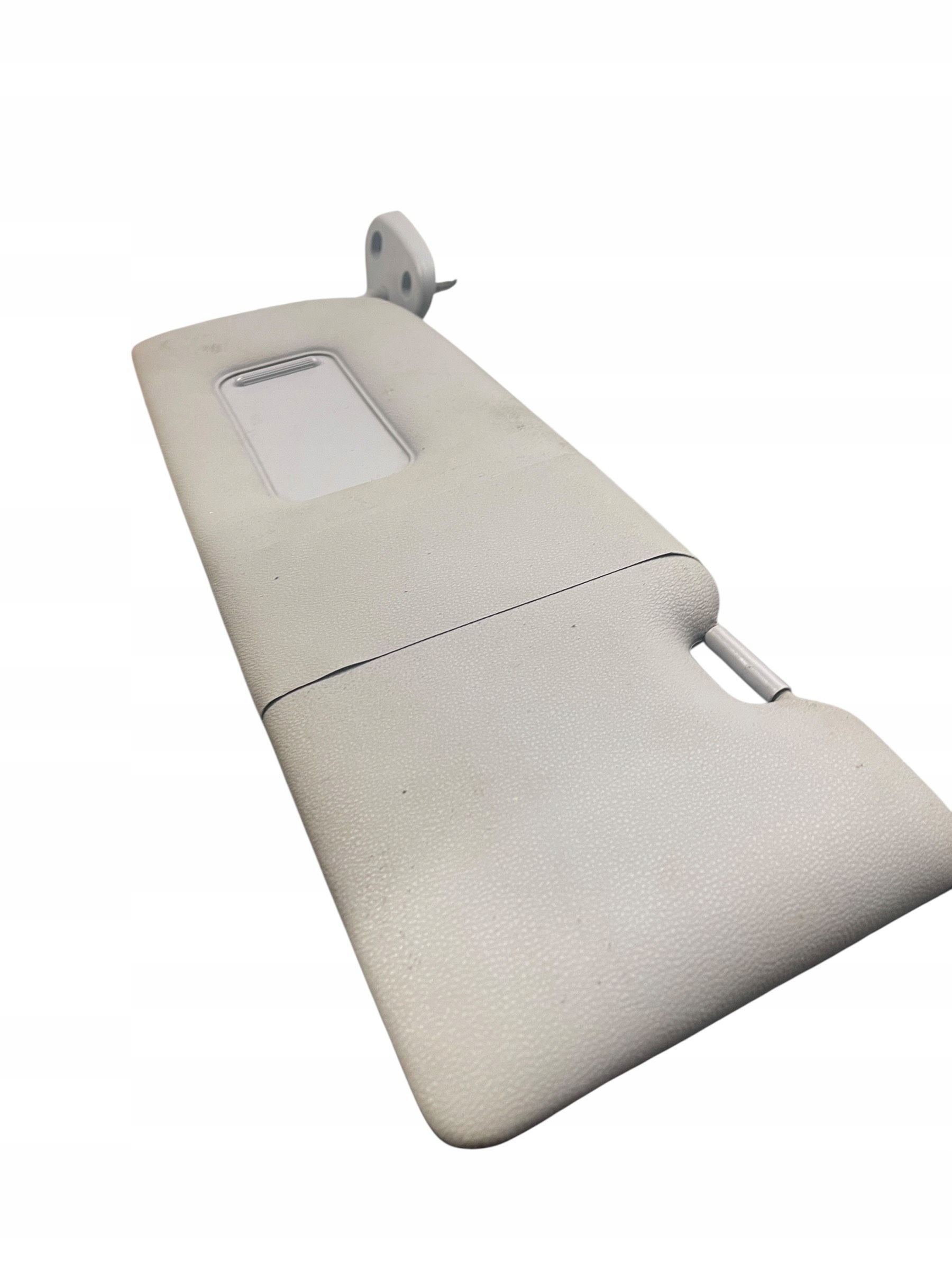 BMW 1 E81 E87 2007 солнцезащитный козырек