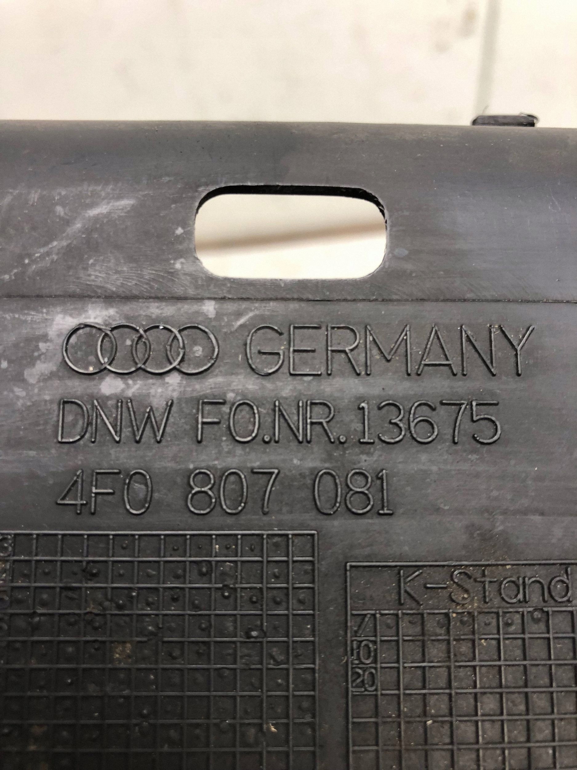 abdeckung frontmaske vorne AUDI A6 C6 4F0807081