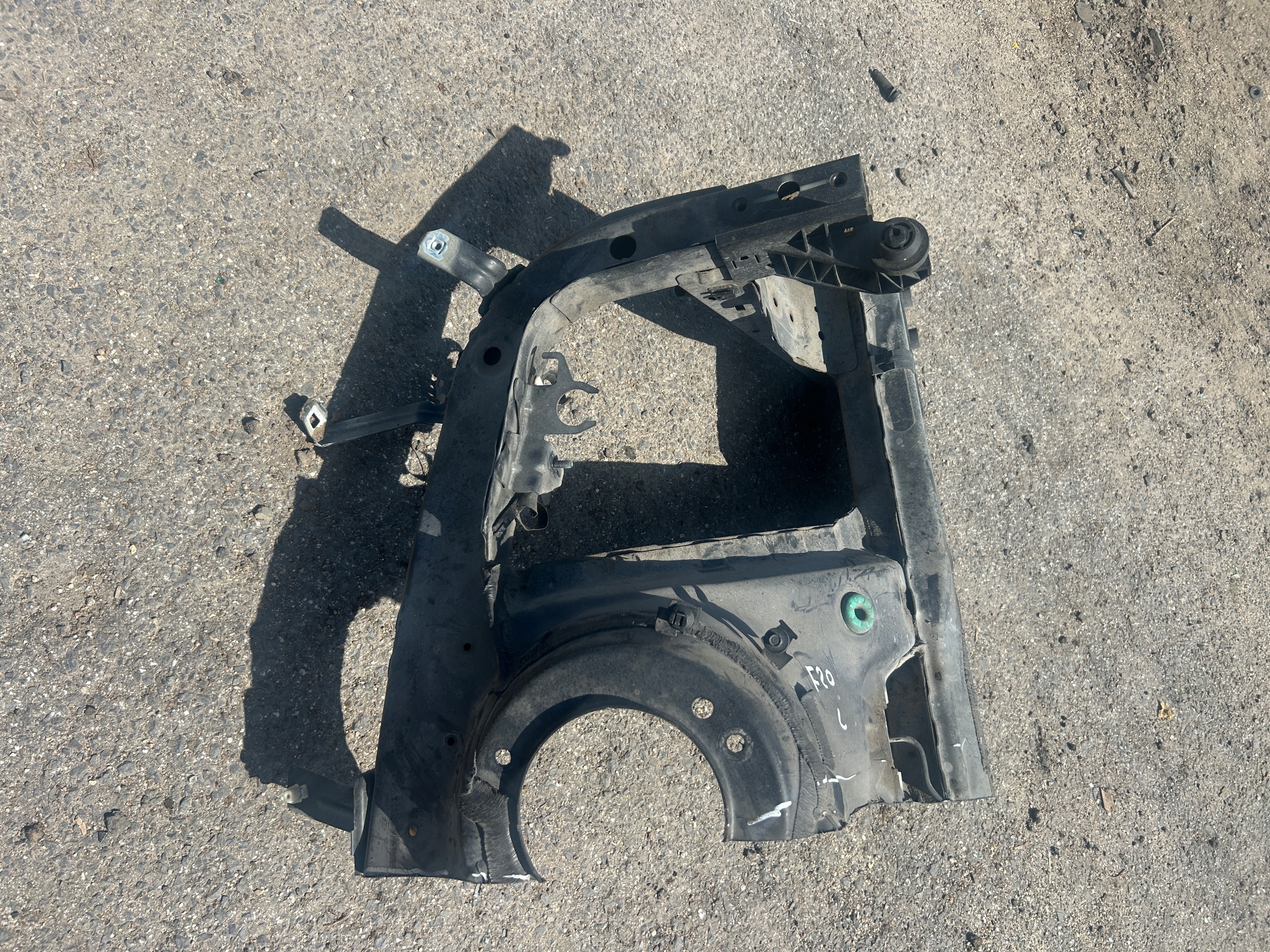 BMW F20 quarter front left