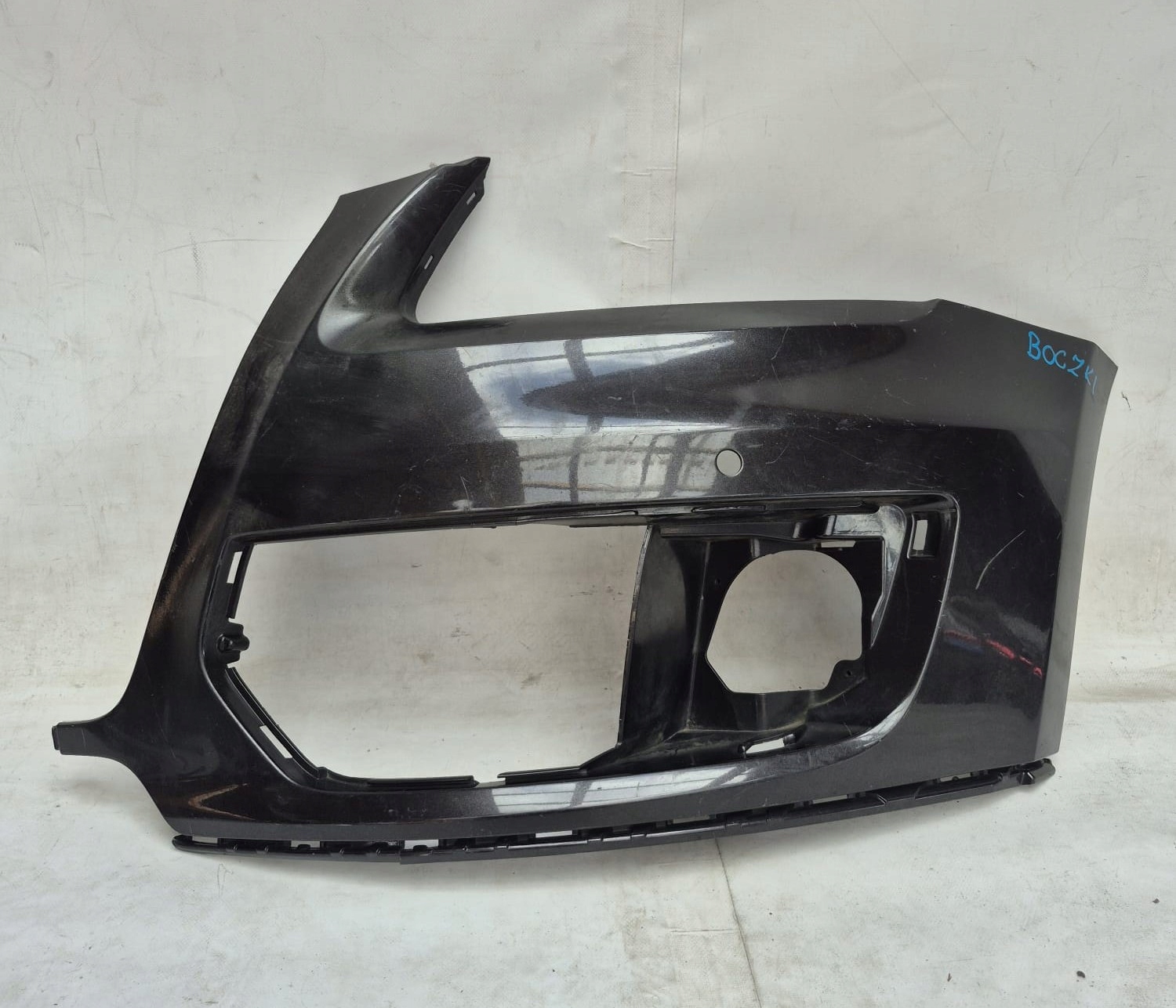 AUDI Q5 8R 8R0 08-12 bumper front front side left PDC 8R0807437