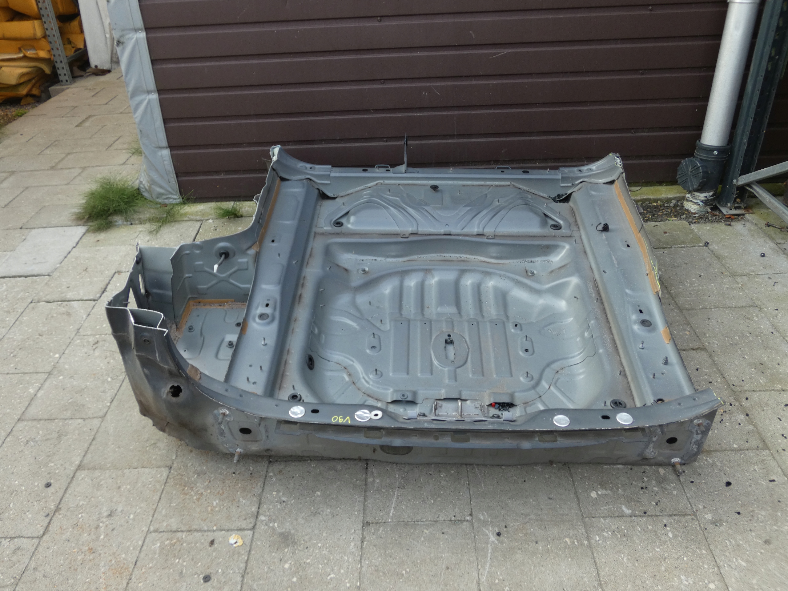VOLVO V90 II KOMBI sump rear panel rear part quarter