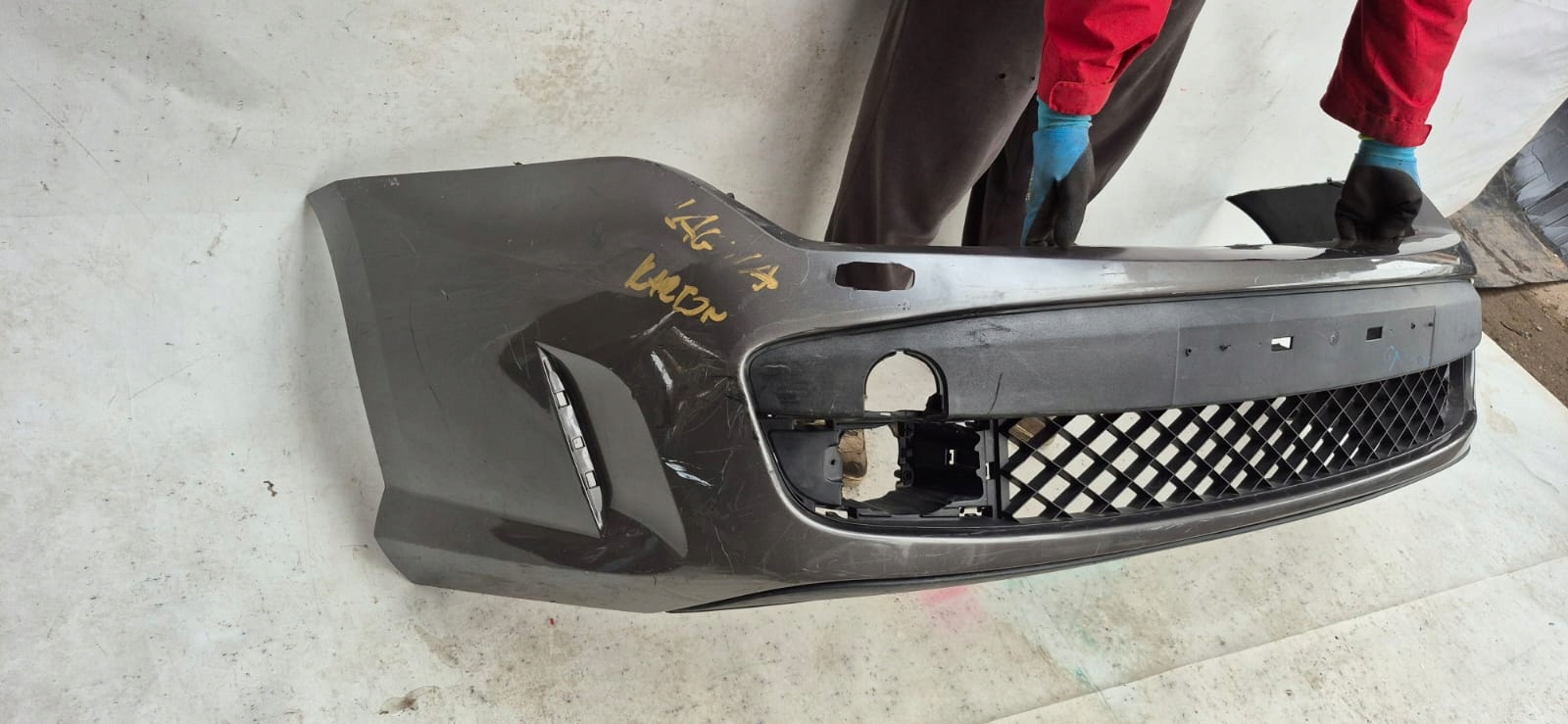 RENAULT LAGUNA III 3 GT 07-13 bumper front front washer