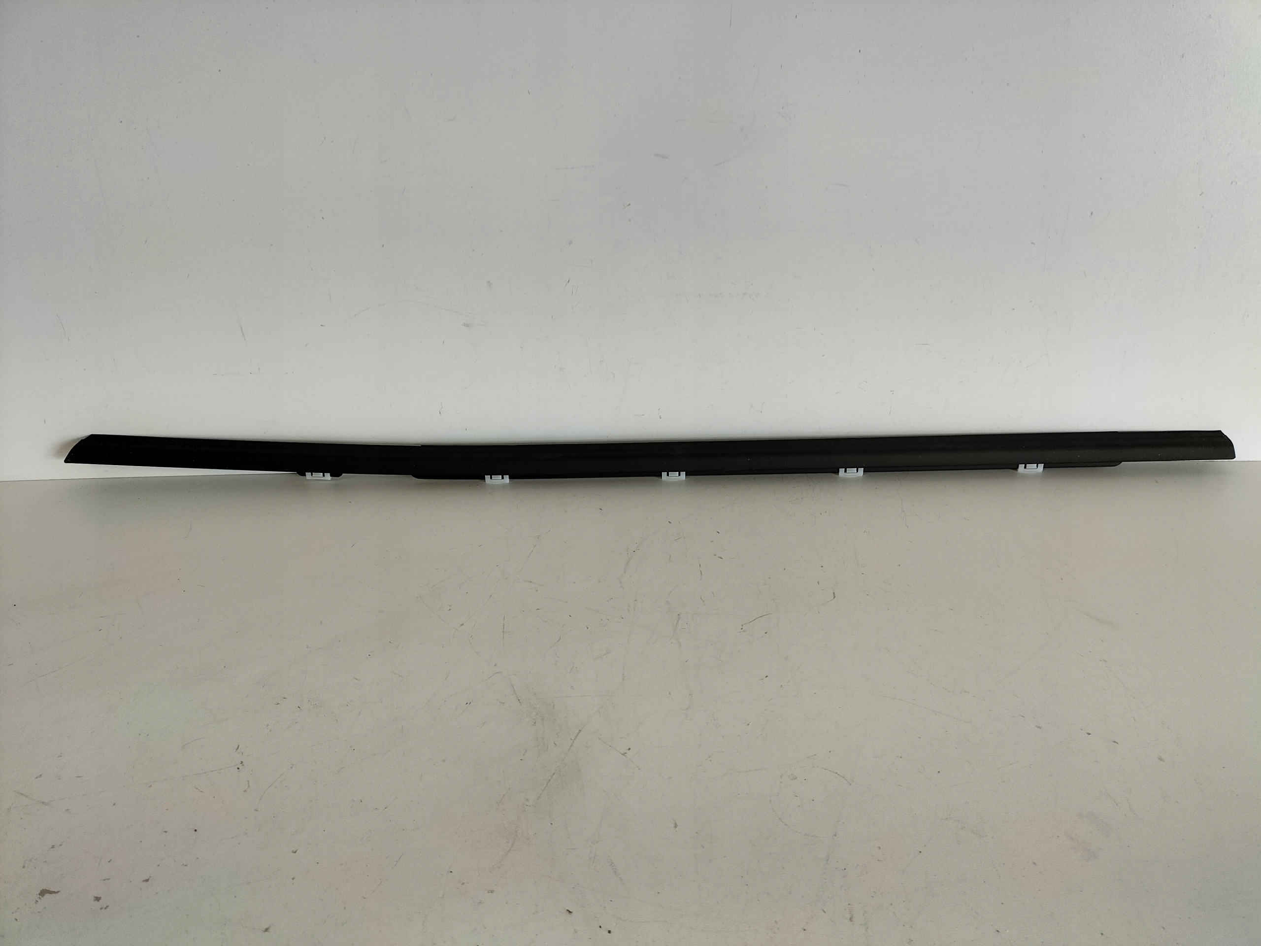 moulding dust door rear part right KIA RIO 4 IV 16