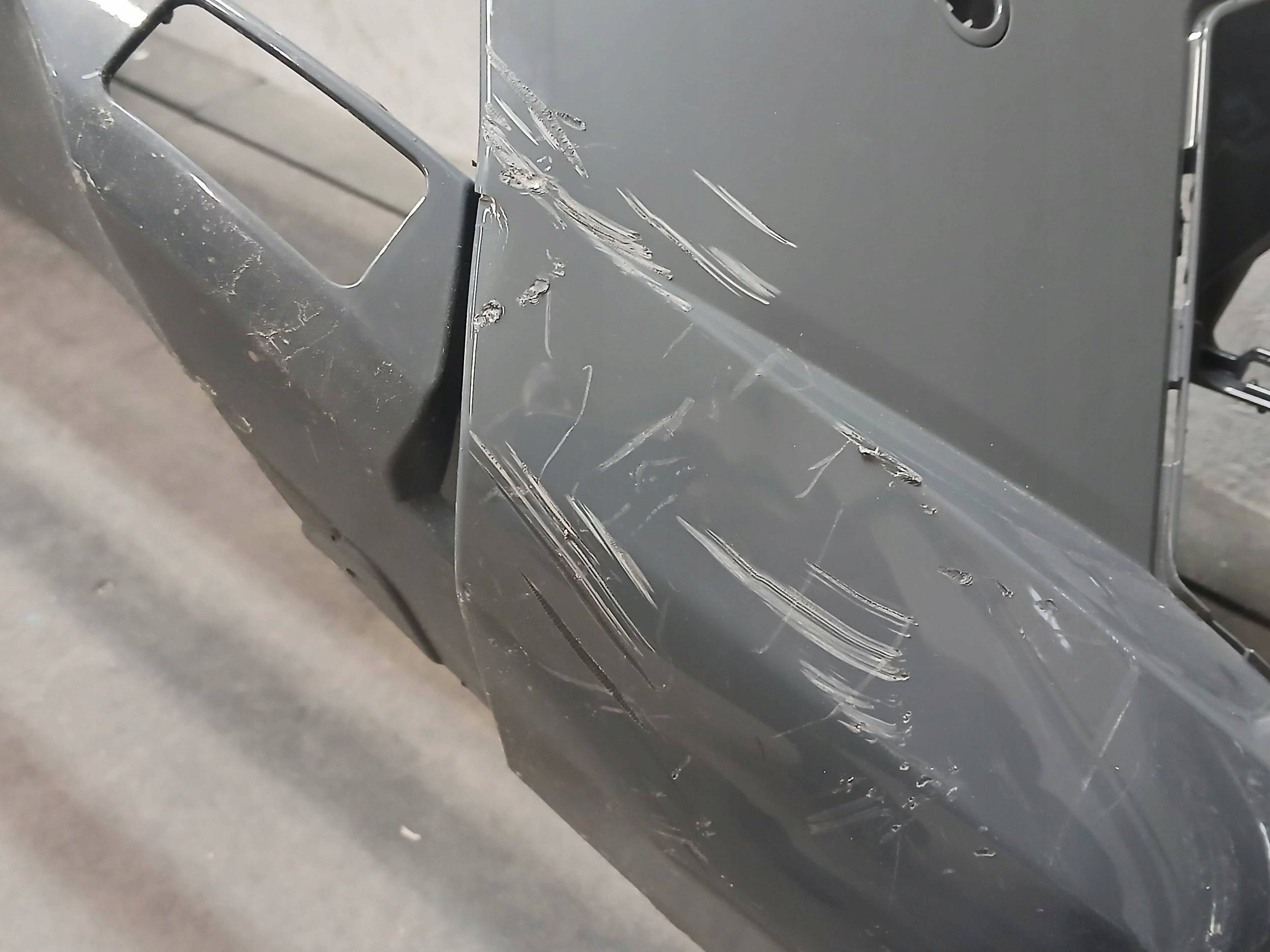 bumper front NISSAN TOWNSTAR
