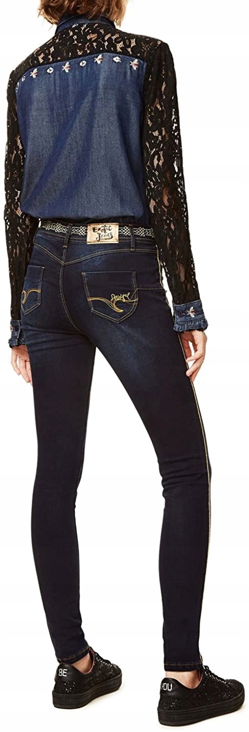 SPODNIE JEANSY DESIGUAL NIEBIESKIE HAFTY R 24 Marka Desigual